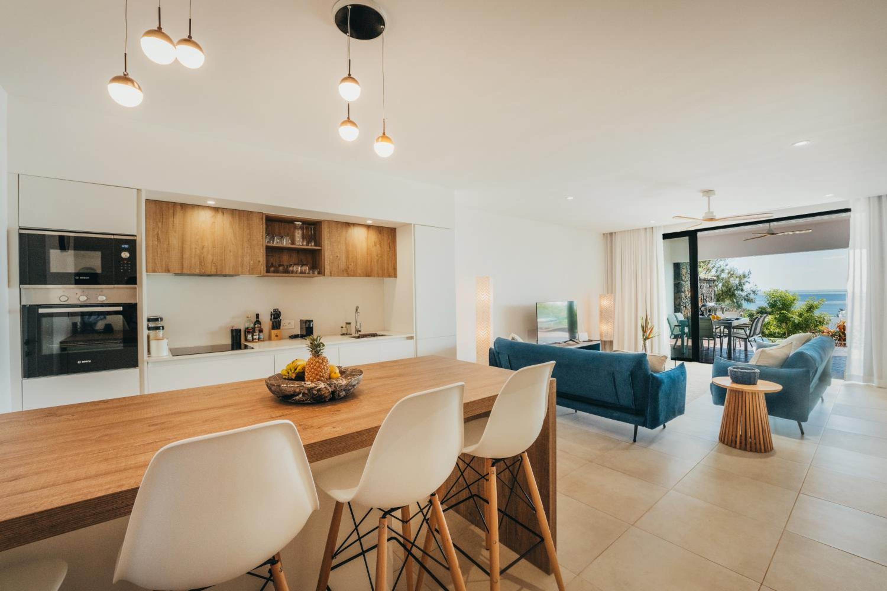 Appartement de luxe piscine et vue mer