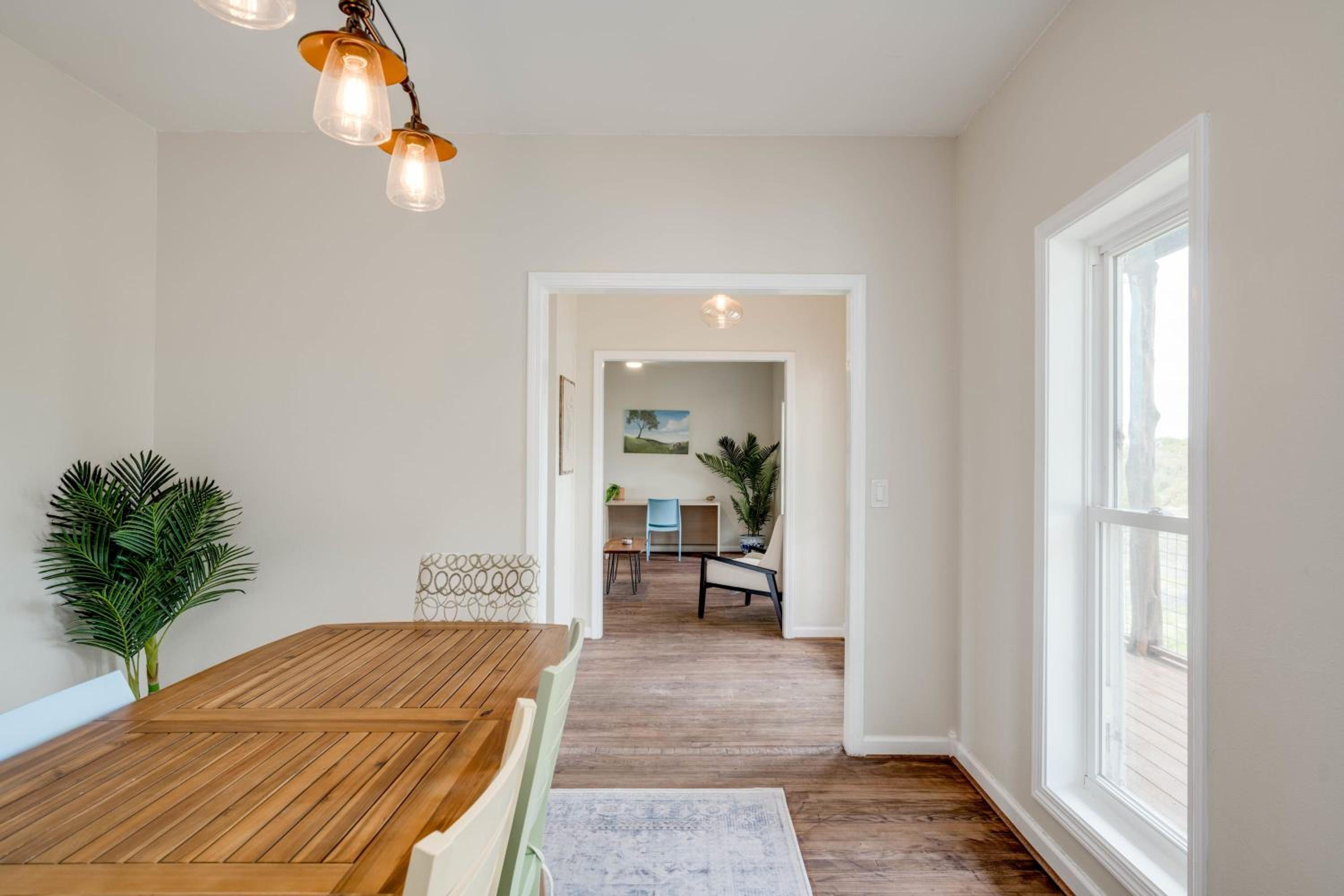Photo 93