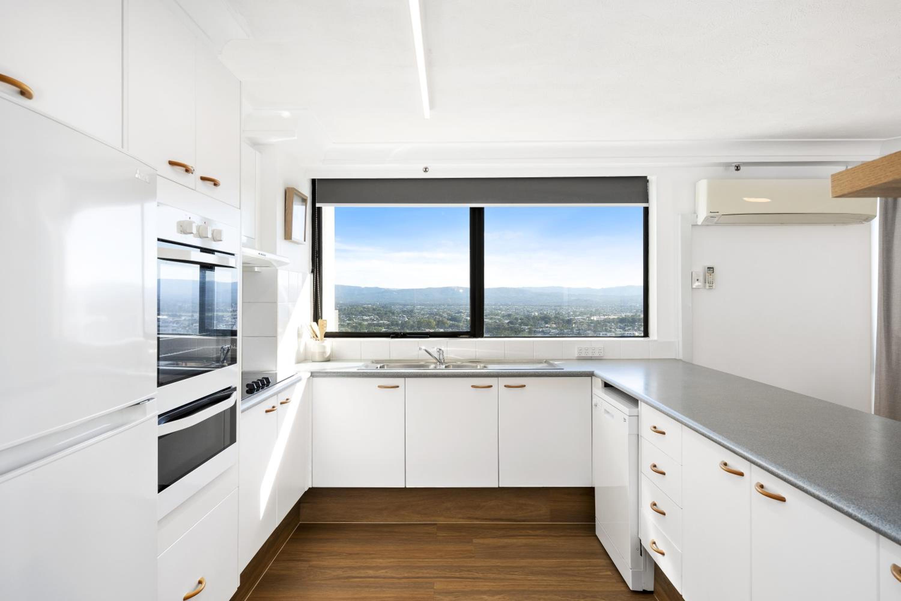 Aegean Apartments - Q Stay