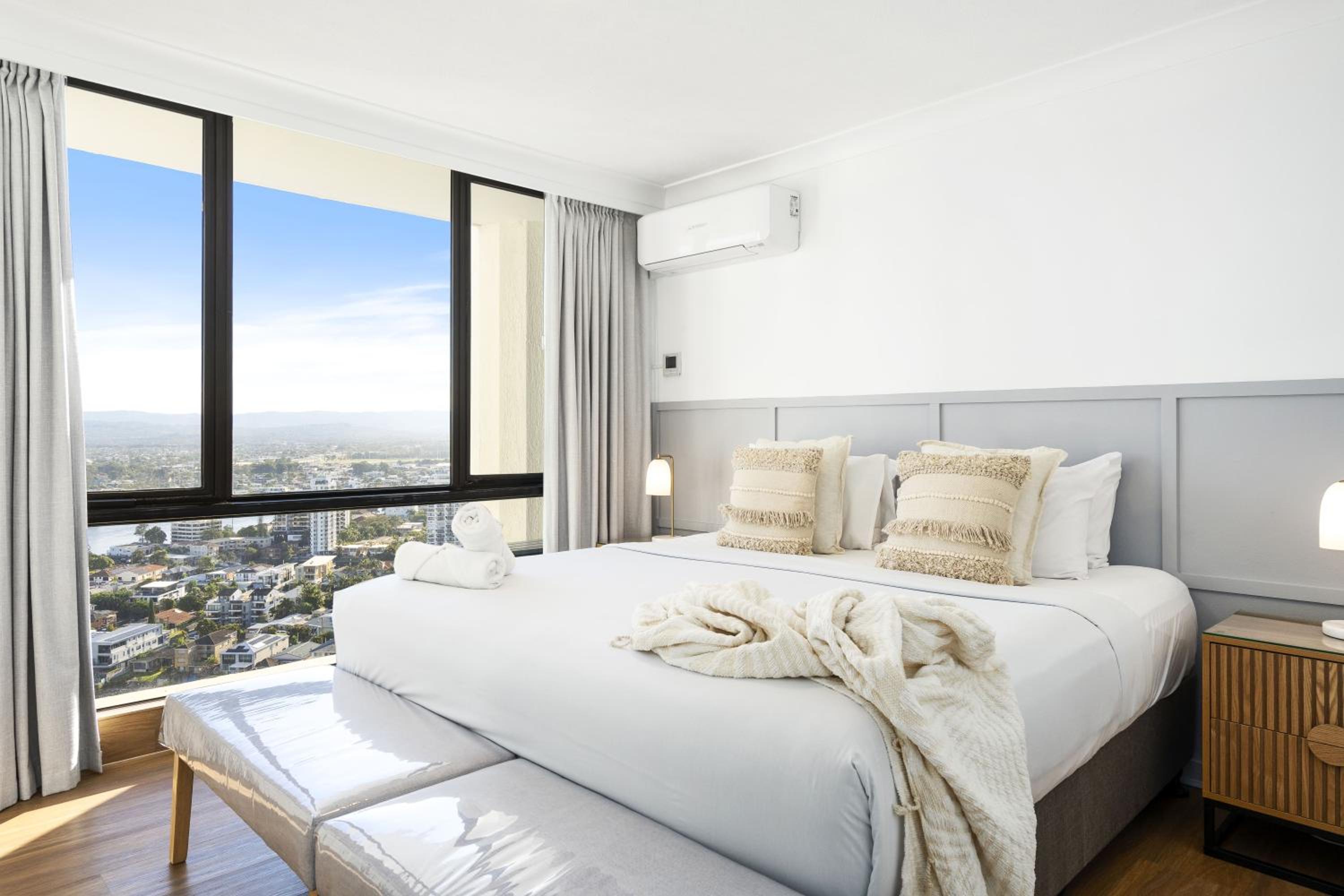 Aegean Apartments - Q Stay