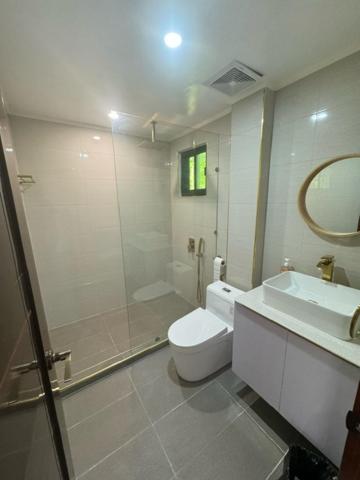ZenStay Retreats Private Luxury Beach House Rental view 5