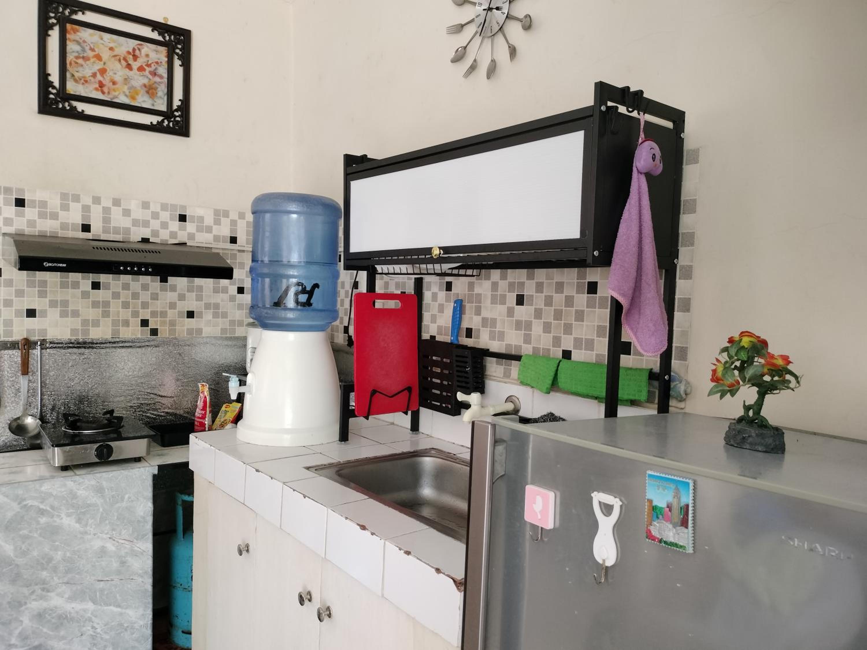 Eurie's Furnished Unit