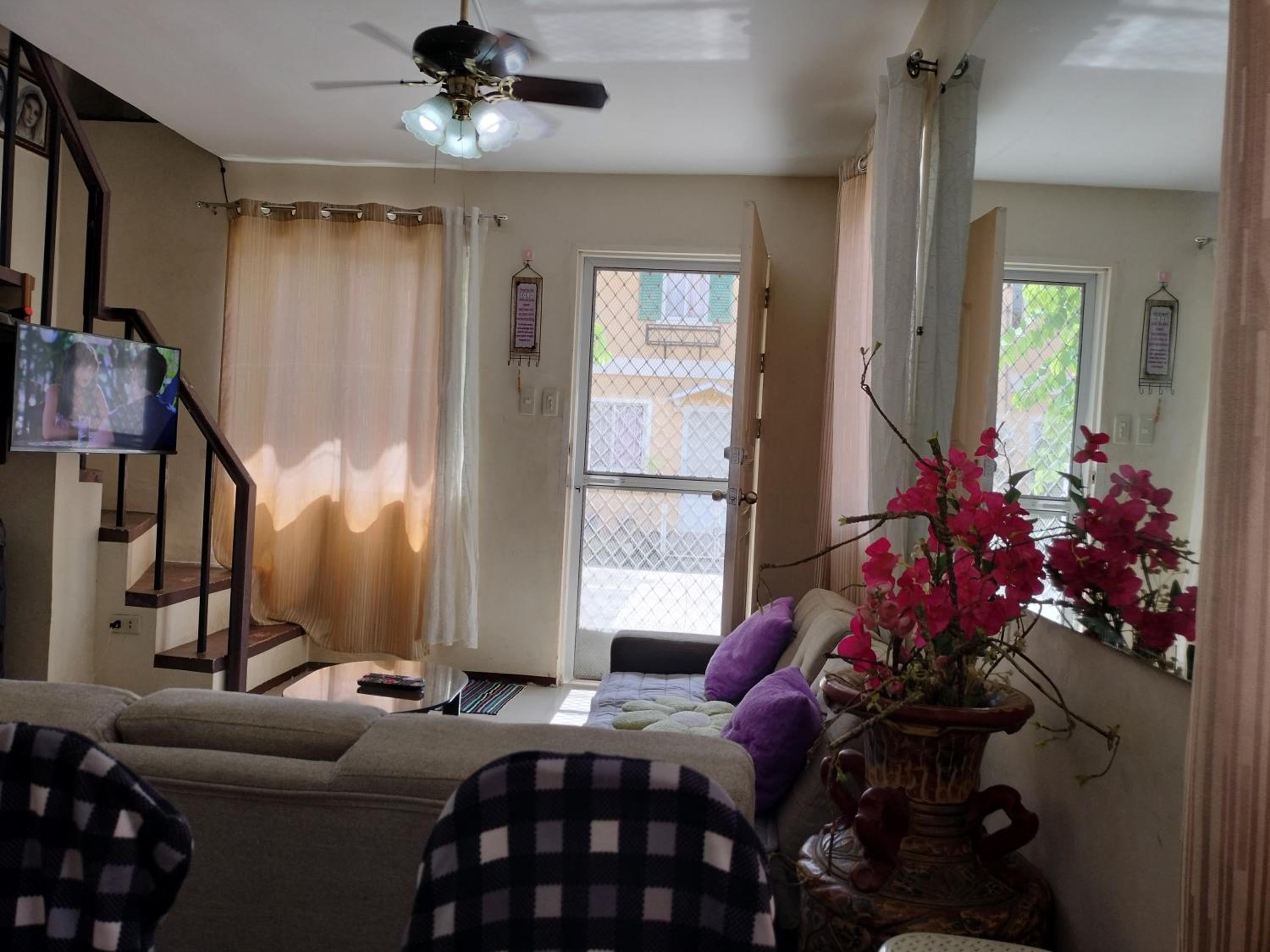 Eurie's Furnished Unit, photo 14