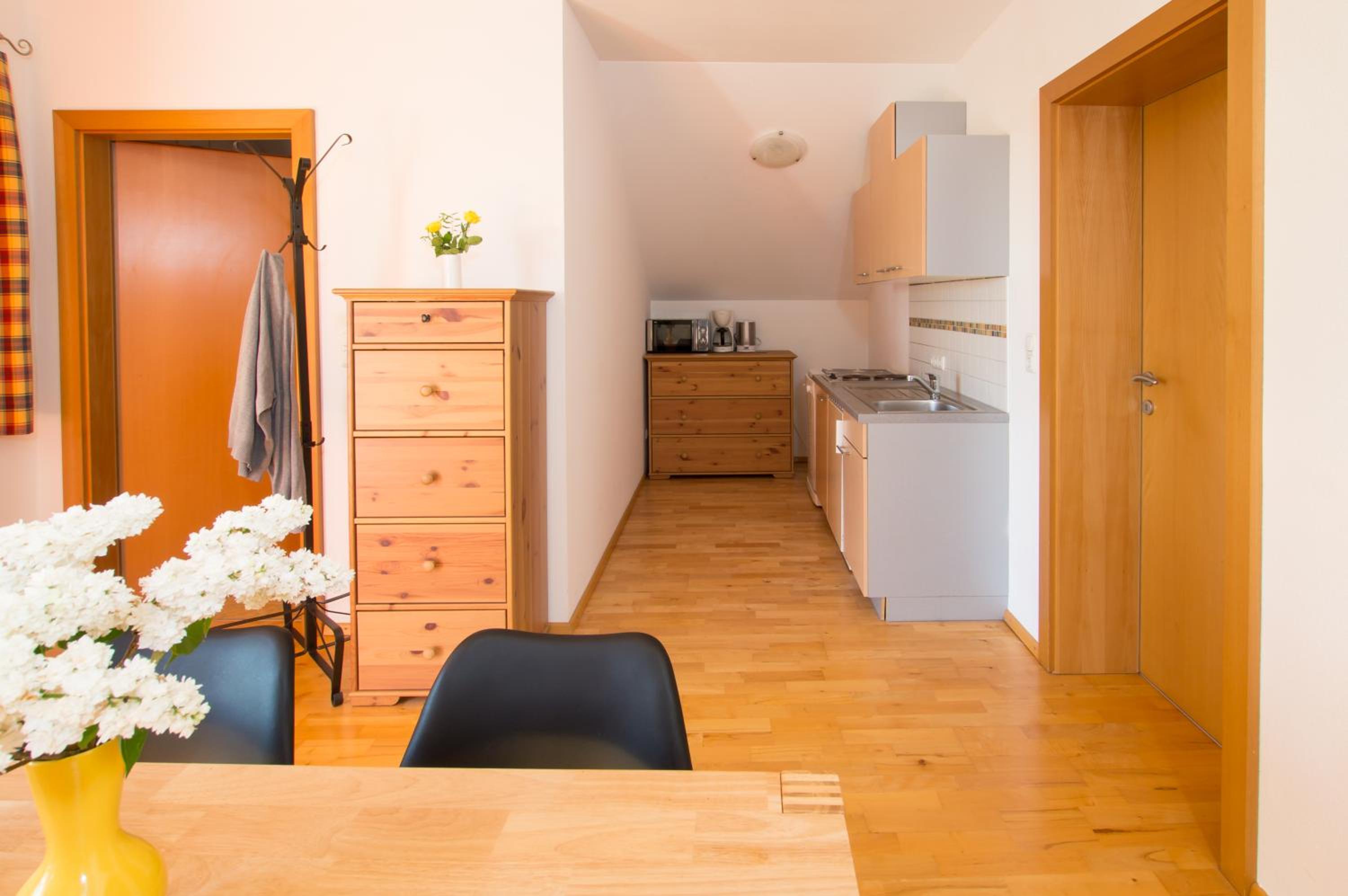 Sonnenblumenhof - Zimmer & Apartments