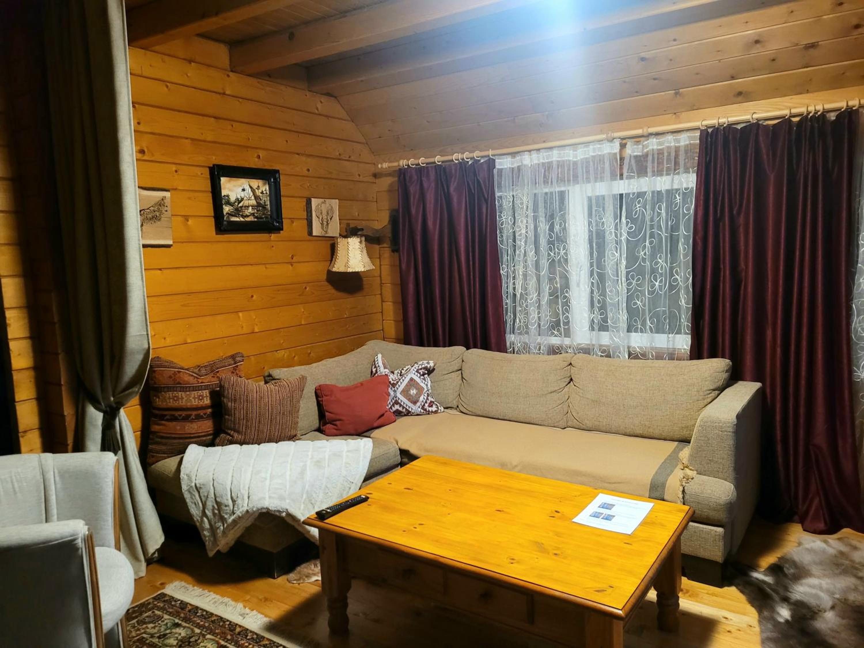 Family Mountain Cottage view 3