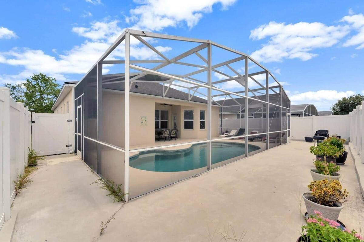 Hampton Estates with Private Pool Retreat Close to Disney view 3