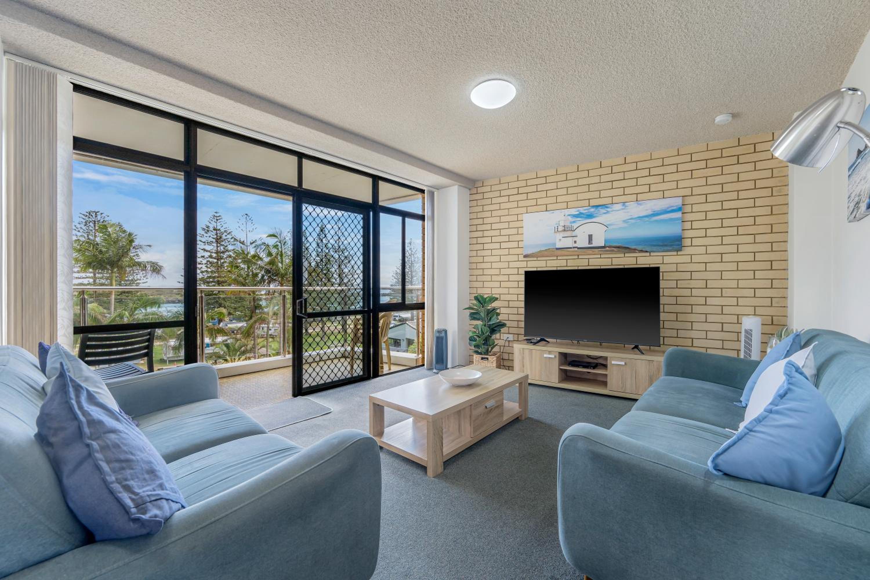 Tasman Towers 5 3 Munster Street view 5