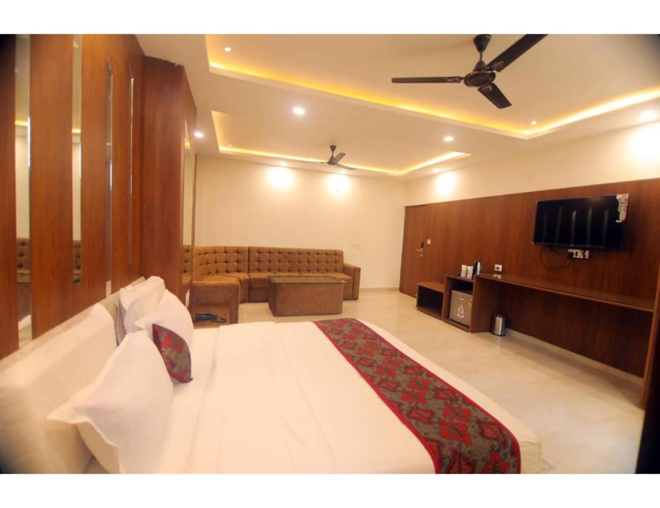 Photo 30