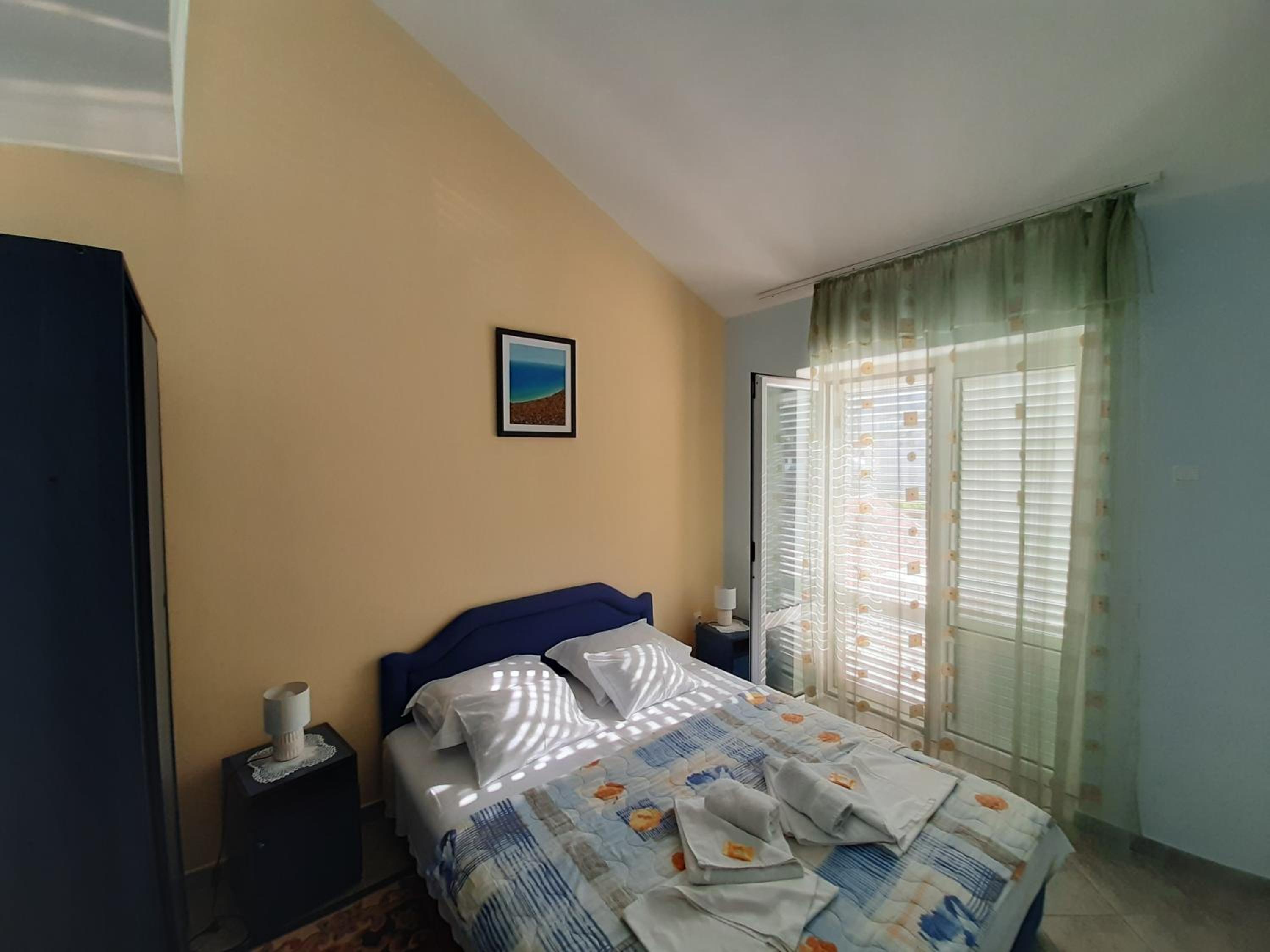 Apartments Mitrovići Miločer