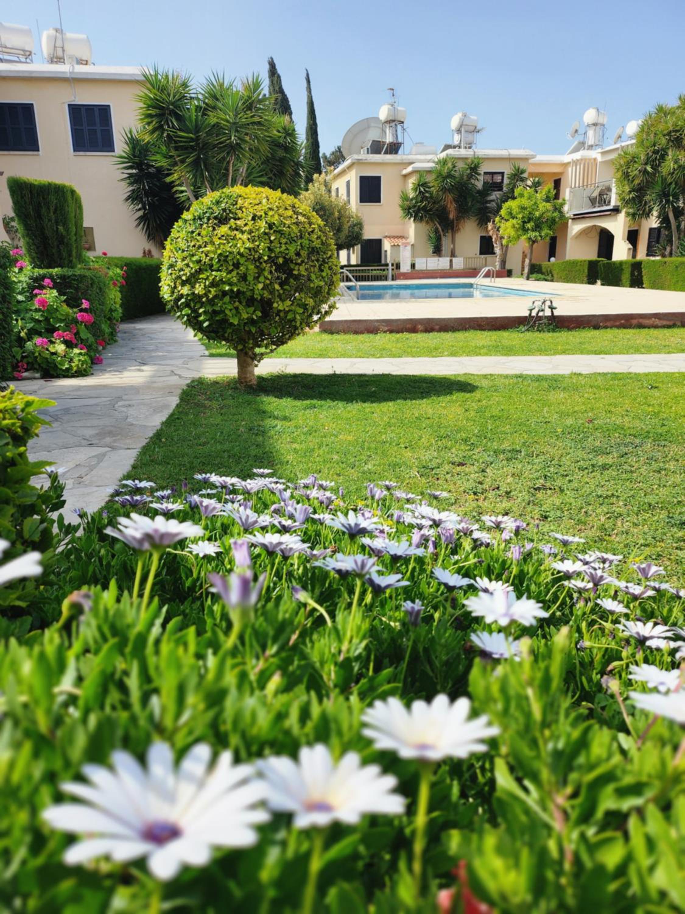 Seaside Private garden terrace BBQ and pool