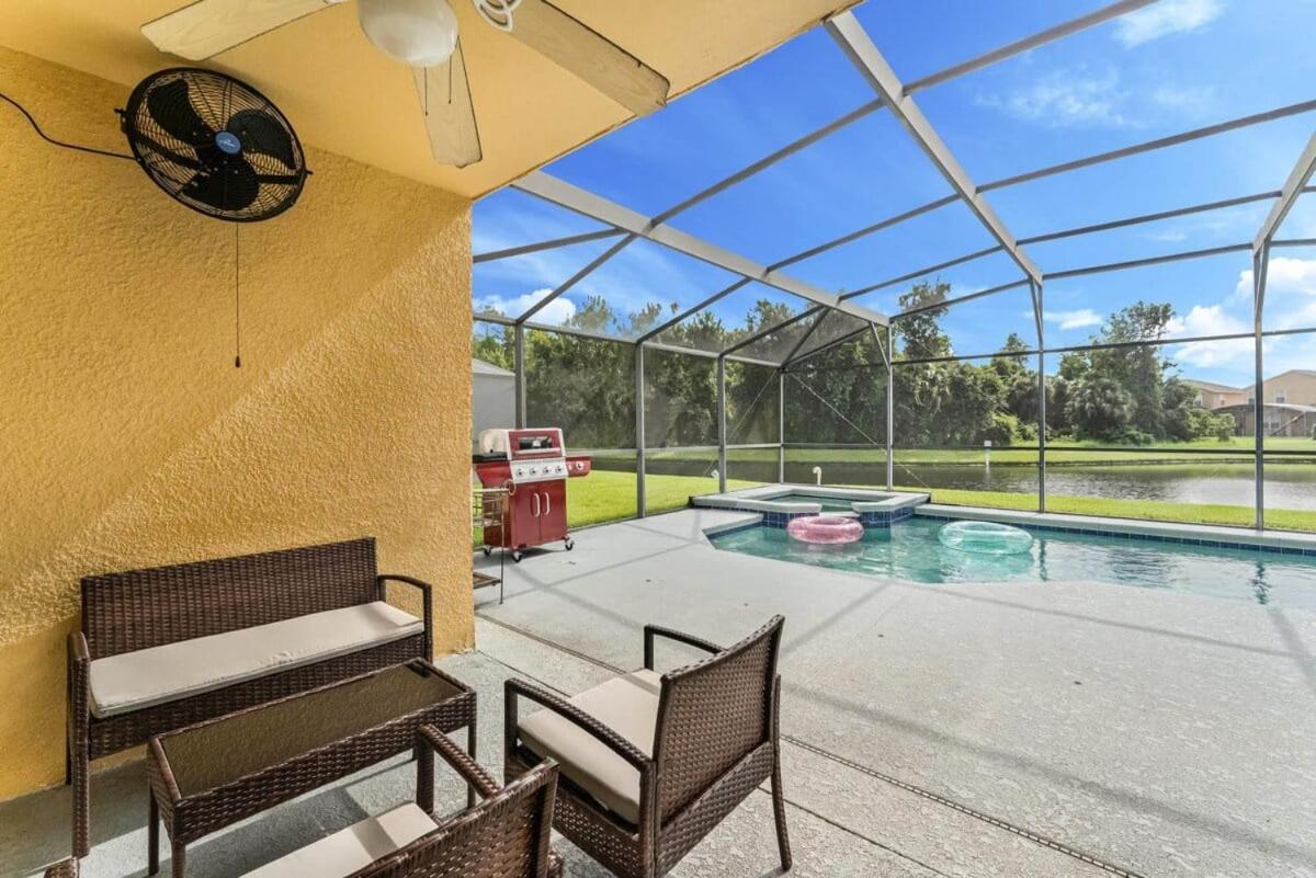Stunning Newly Renovated Pool Home close to Disney view 3