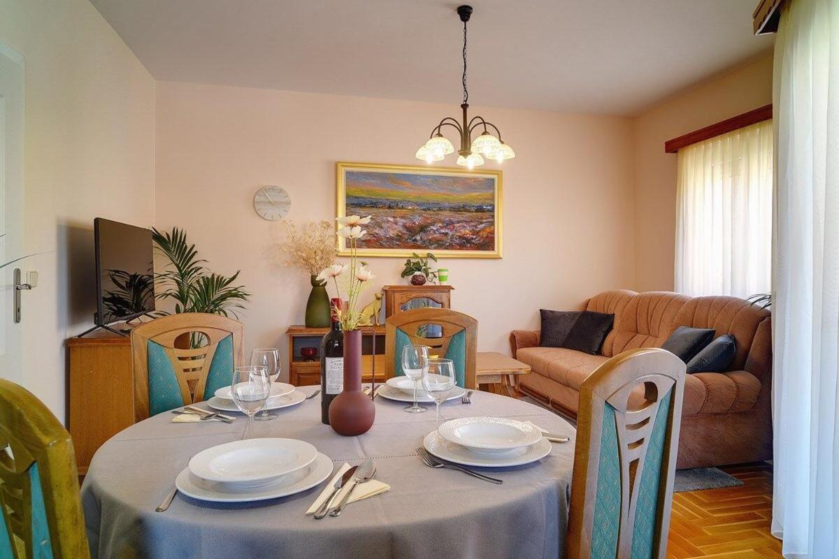 Apartment Cvita