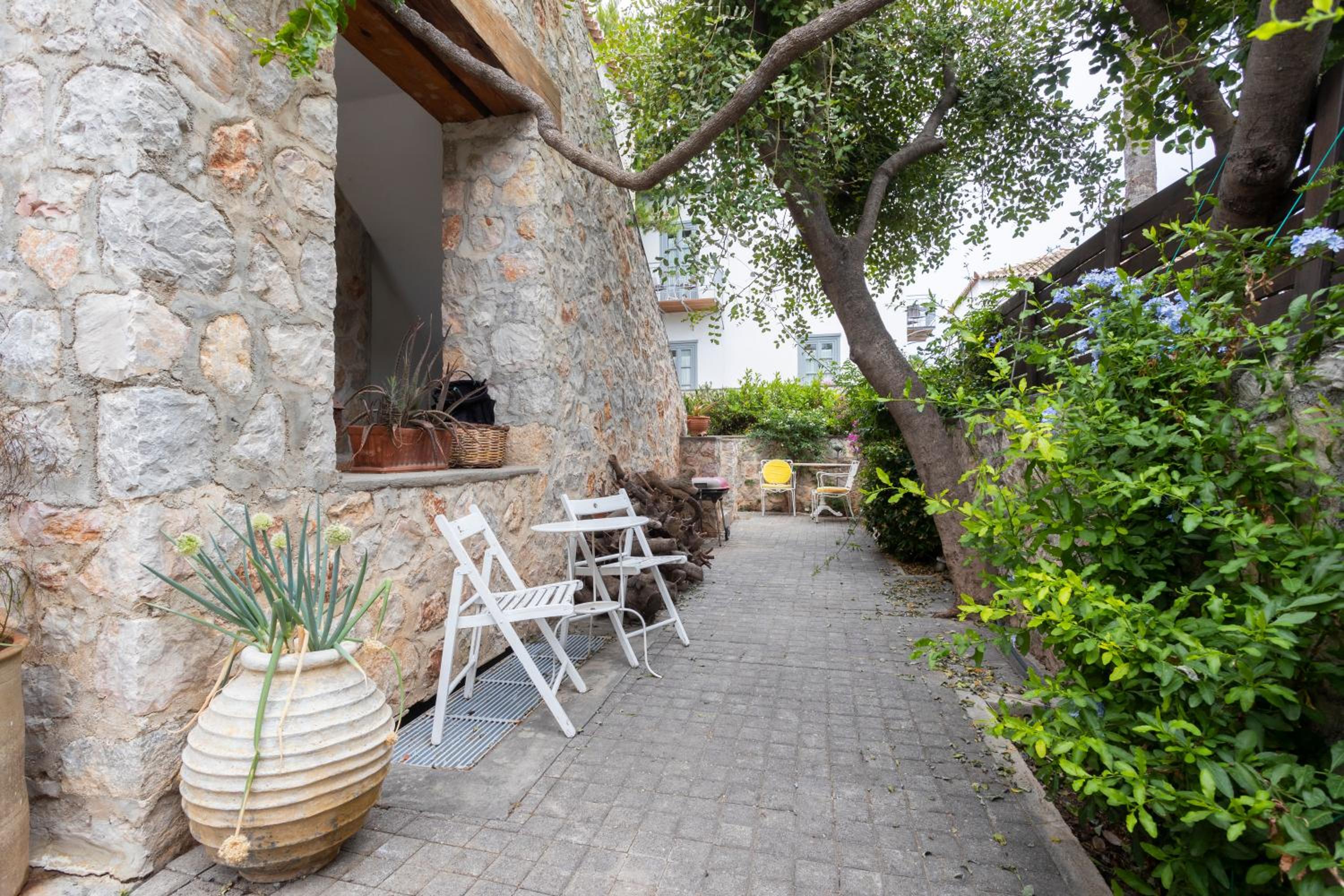Spetses Estia Orloff