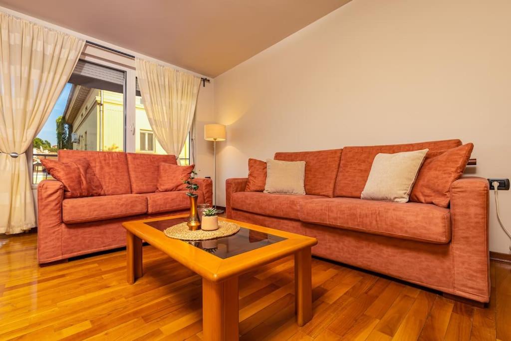 La Primavera Spacious Apartment
