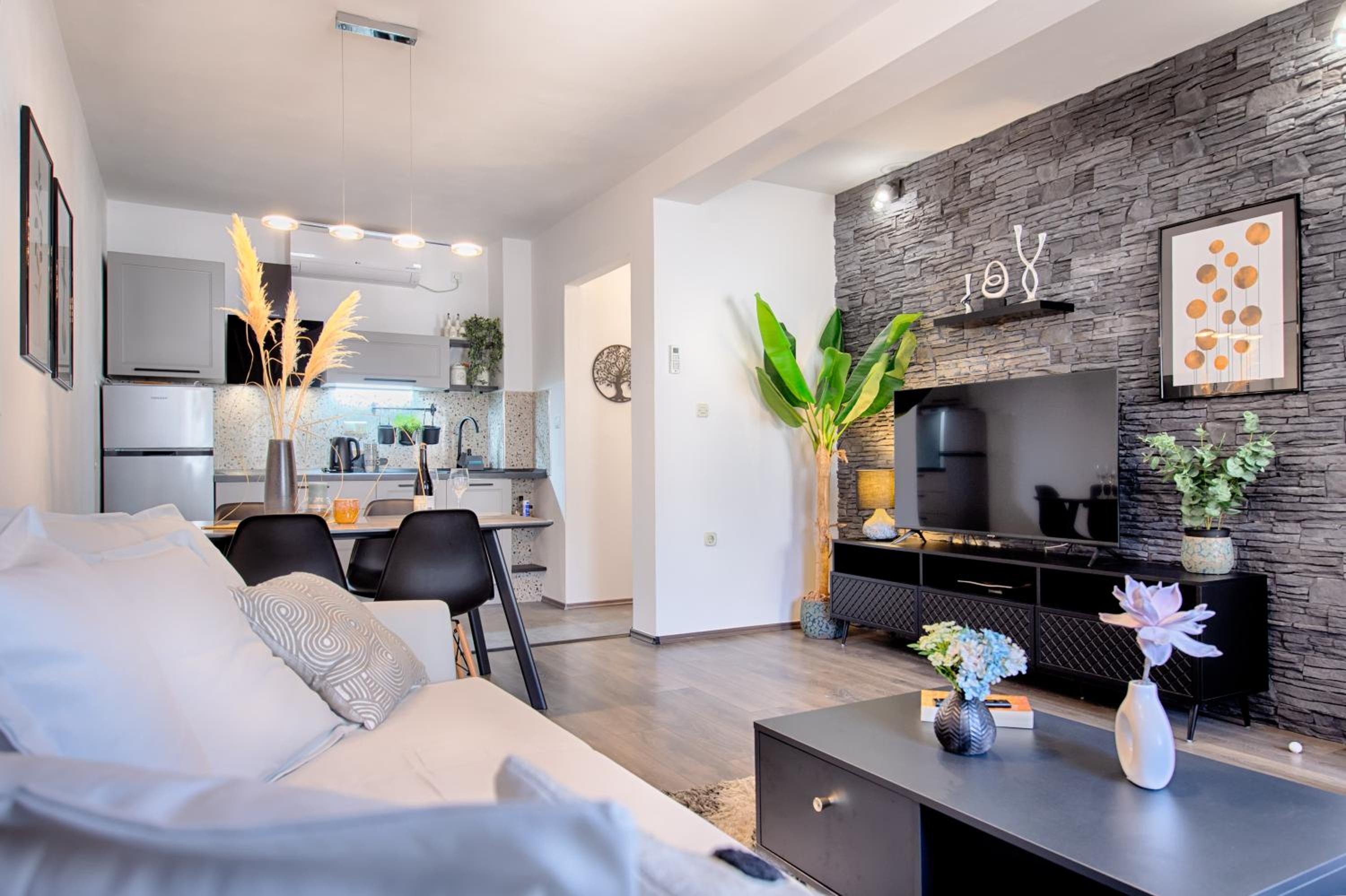 Apartments Dubra