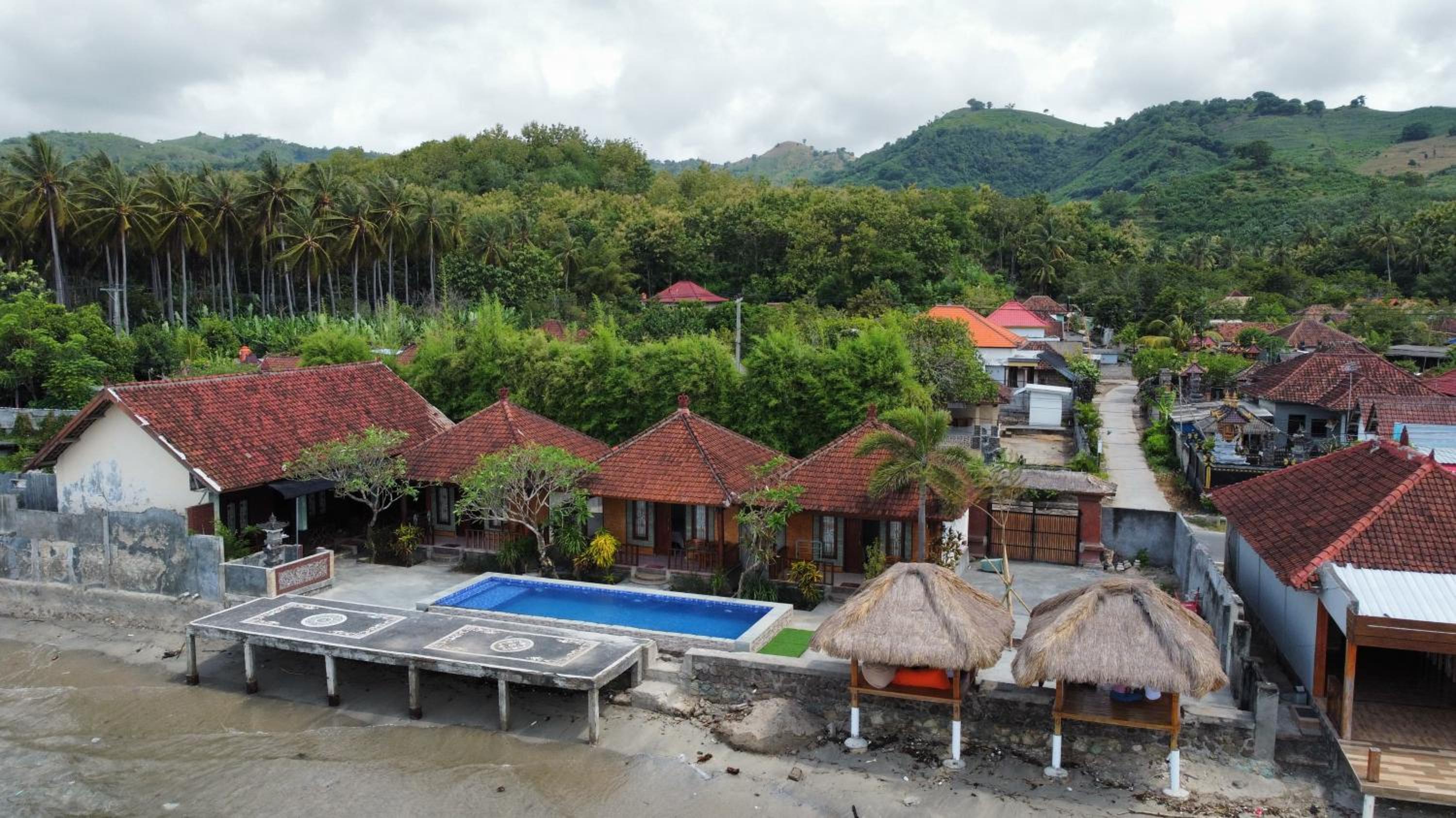 Krisna Bungalows and Restaurant