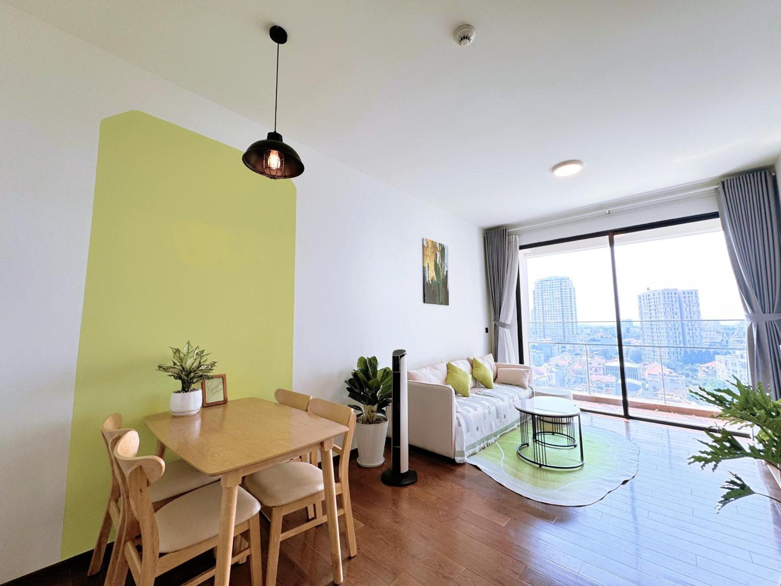 Homie's Dedge Thao Dien Luxury Apartment