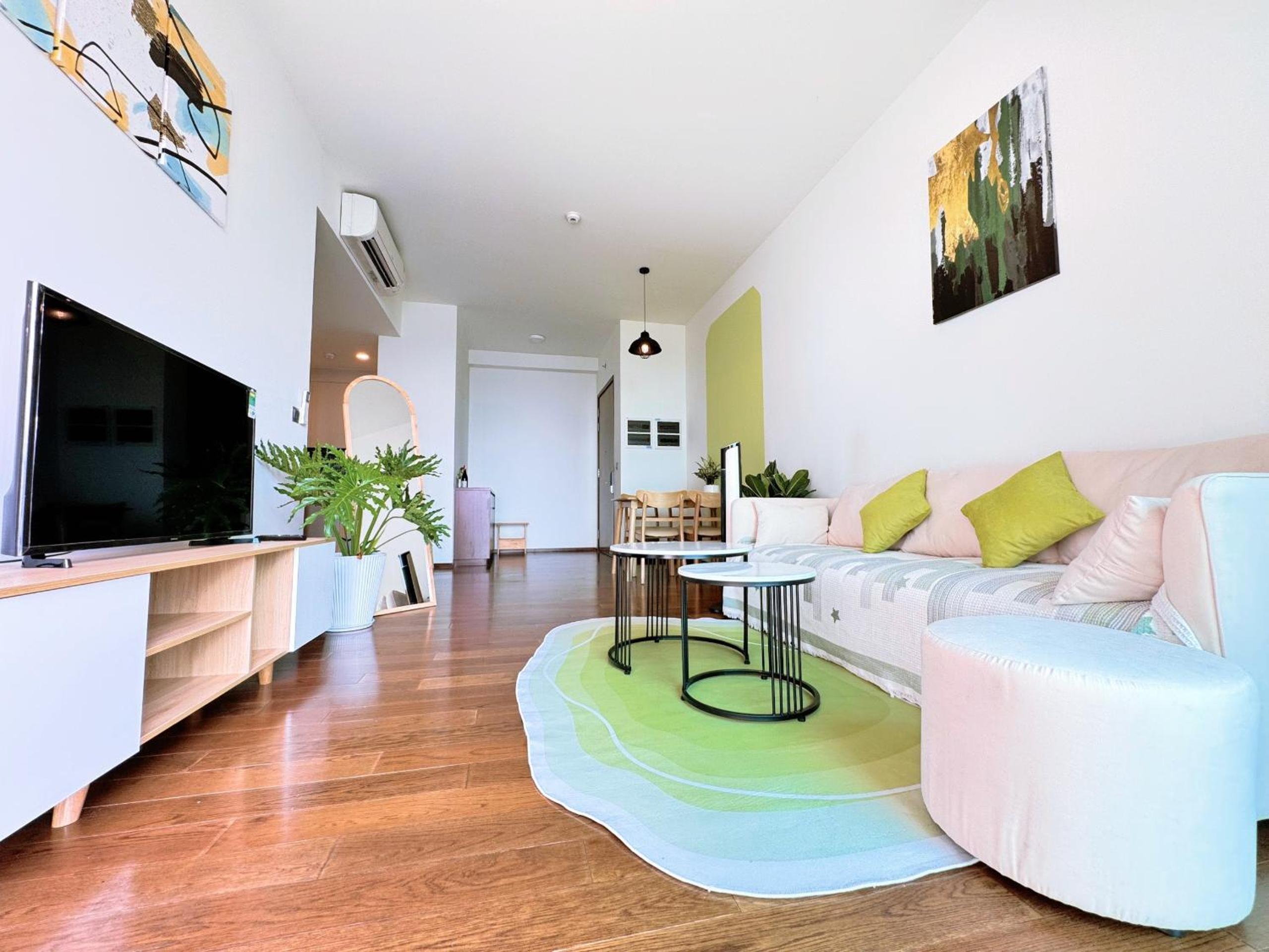 Homie's Dedge Thao Dien Luxury Apartment