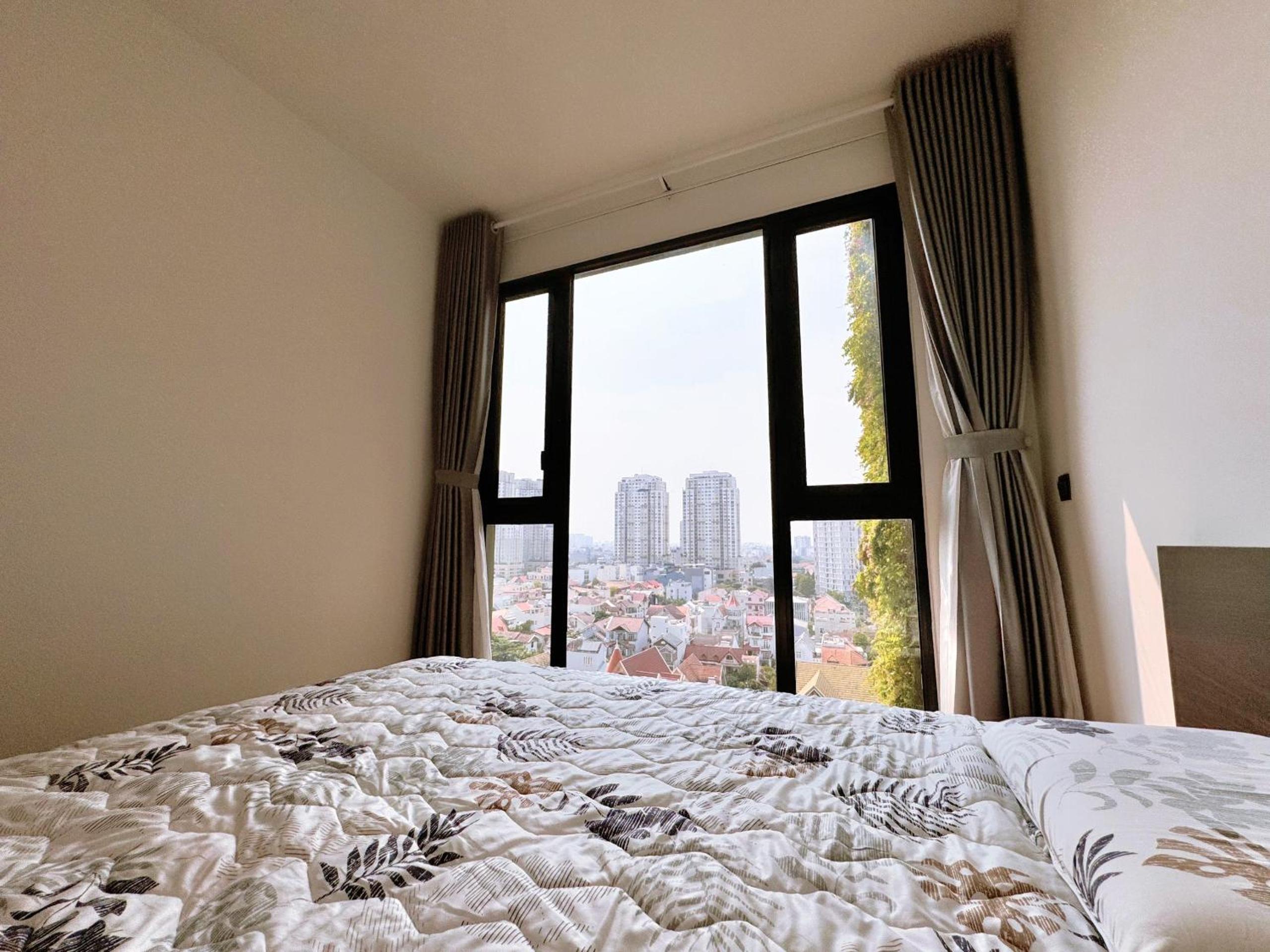 Homie's Dedge Thao Dien Luxury Apartment