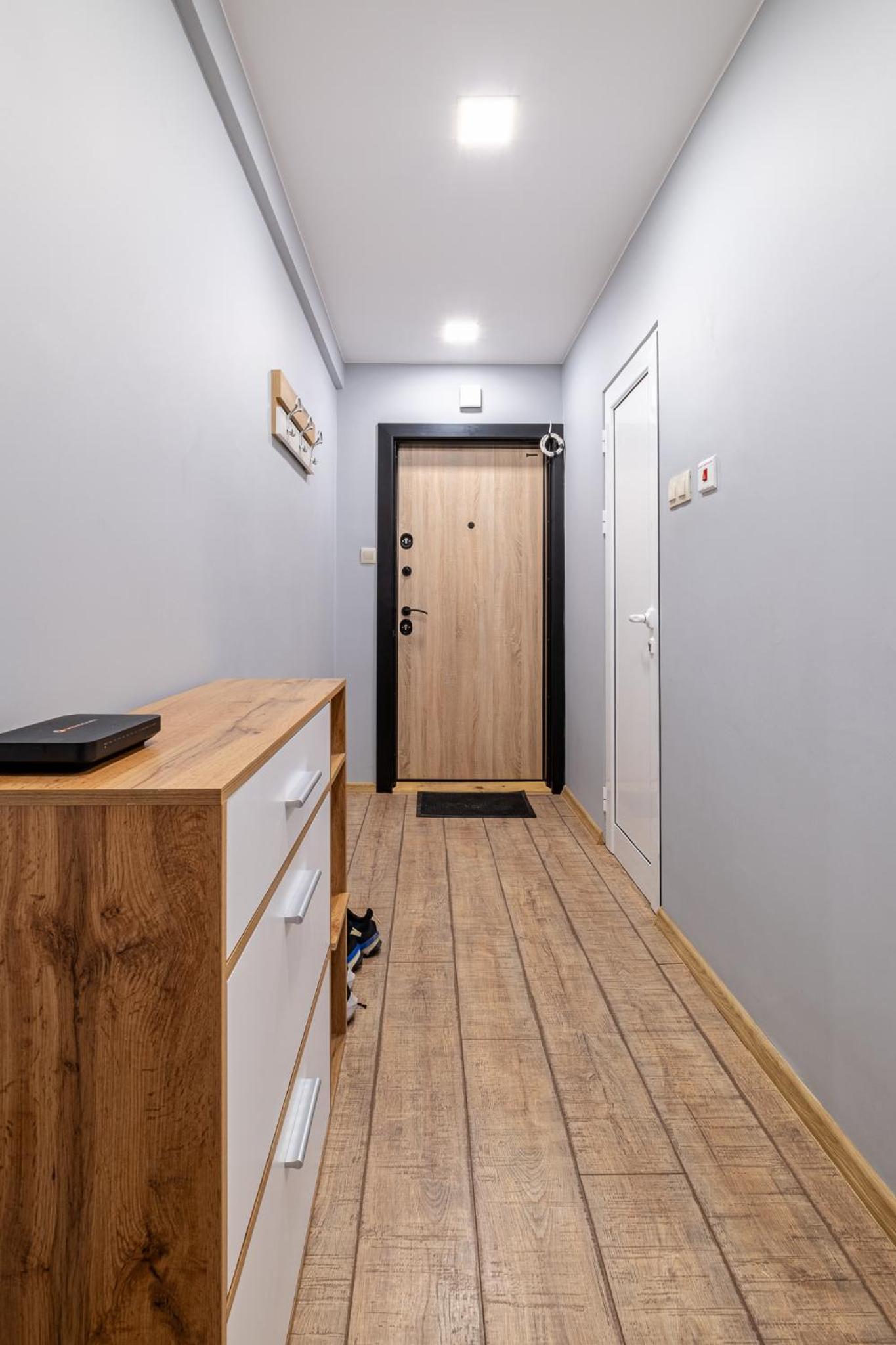 Peaceful Apartment with FREE Parking