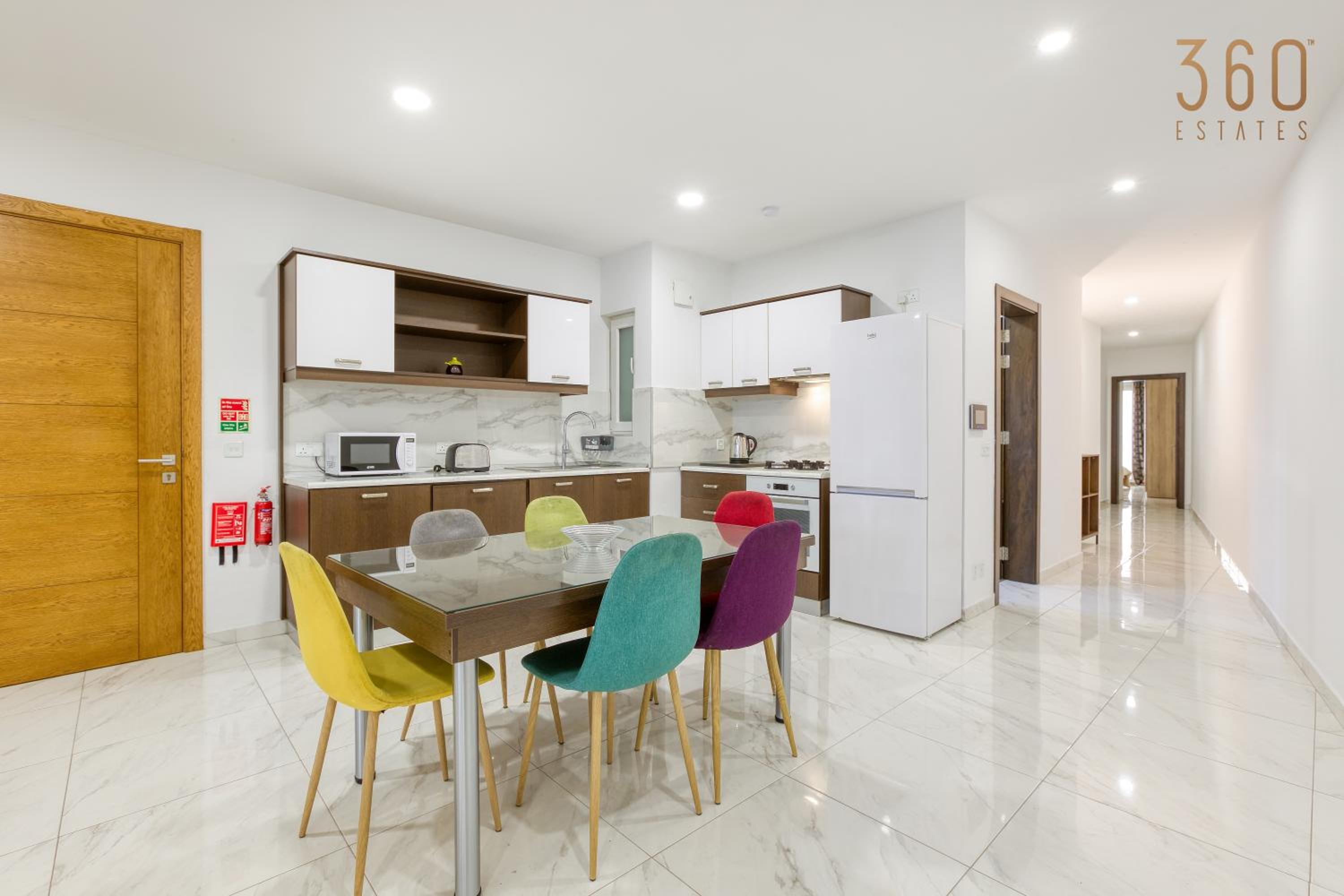 Beautiful 3BR Apt with Panoramic Terrace in Qawra by 360 Estates photo 5