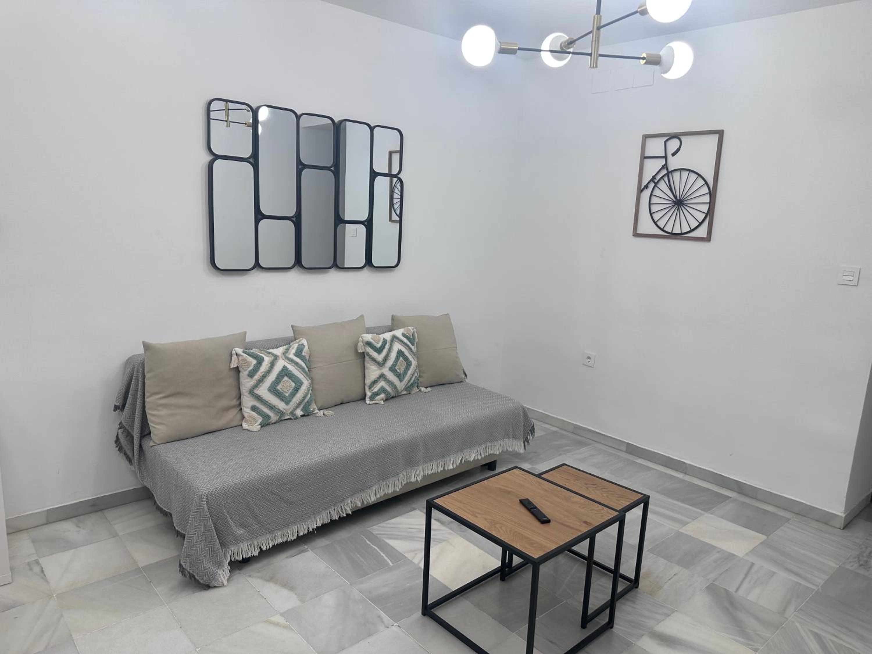 Welcome home Málaga, 5 personas y 2 baños, Centro