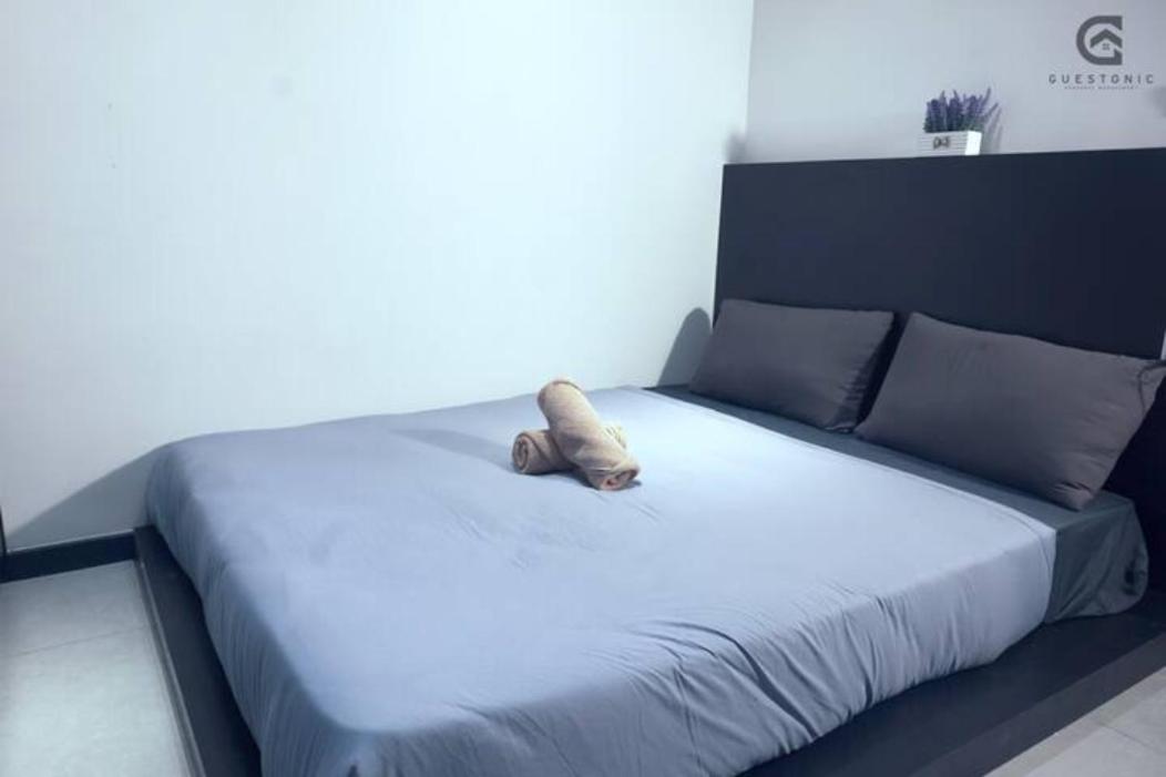 NeuSuite Cozy Studio by GUESTONIC