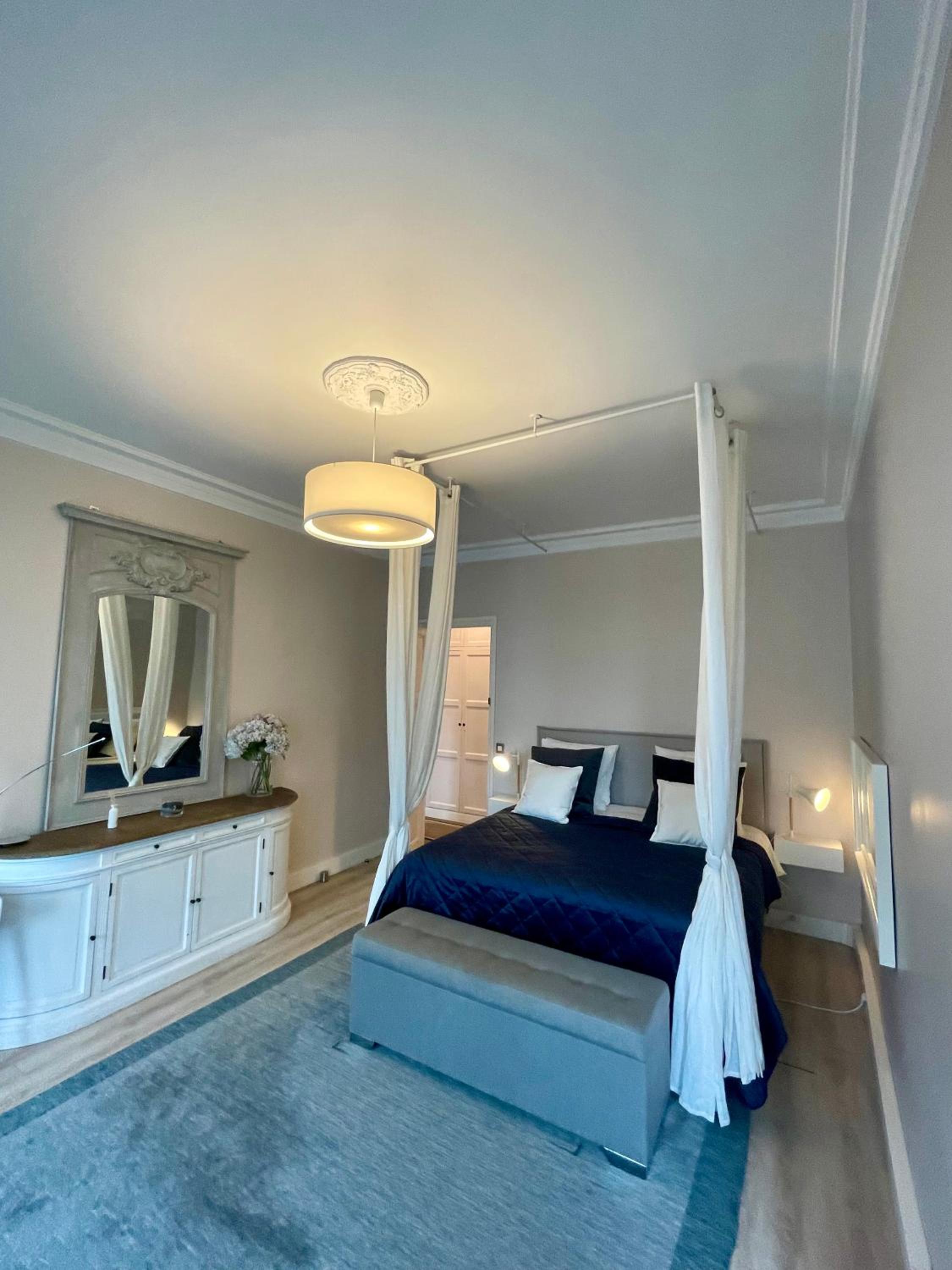 Luxury apartment Times Square district