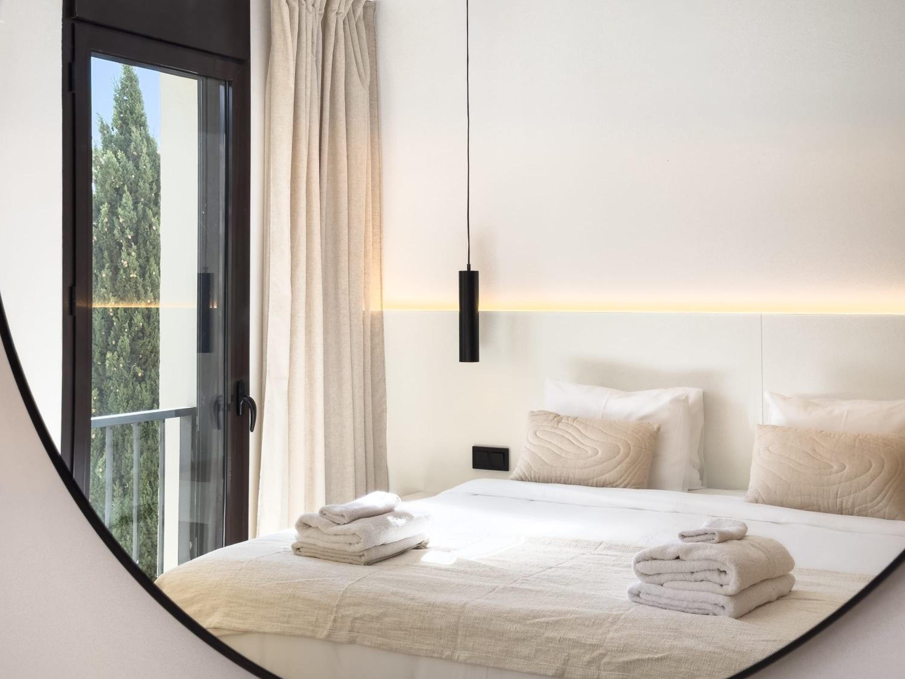 Samara Resort Gym Spa Jacuzzi Pools Marbella view 5
