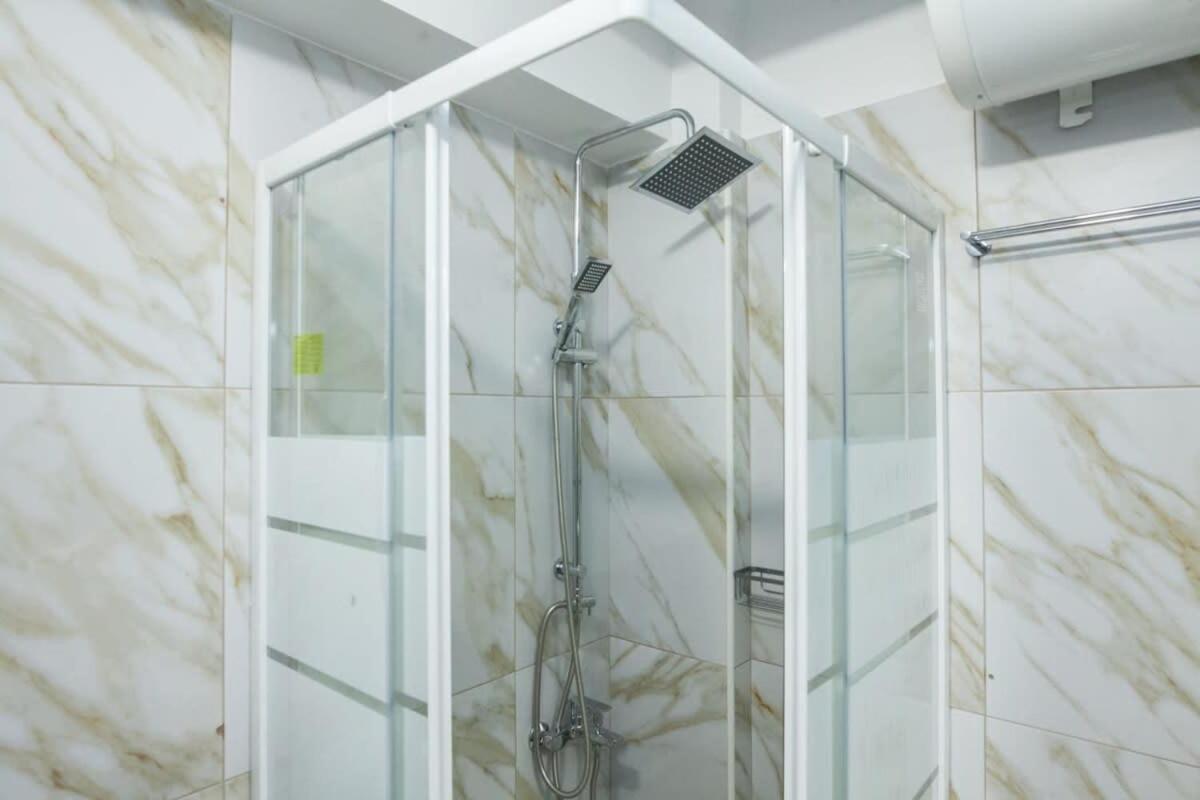 Charming Urban Oasis 1BR Apt near Megaro Mousikis