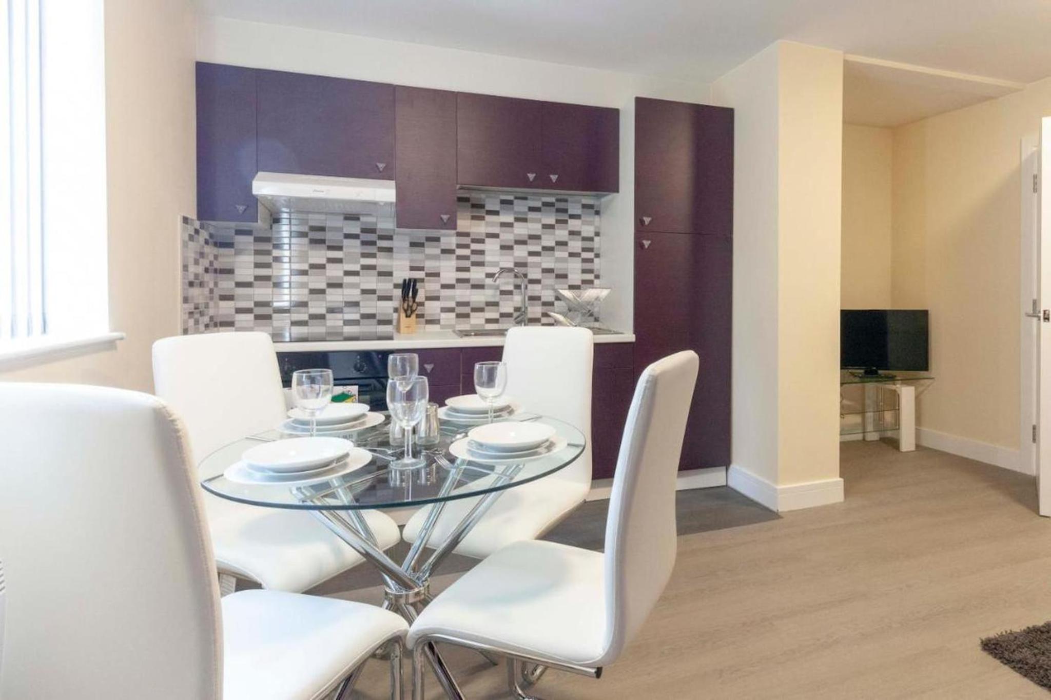 Loughborough Vacations - SAV Apartments Clarence Street-Loughborough - Property Image 9