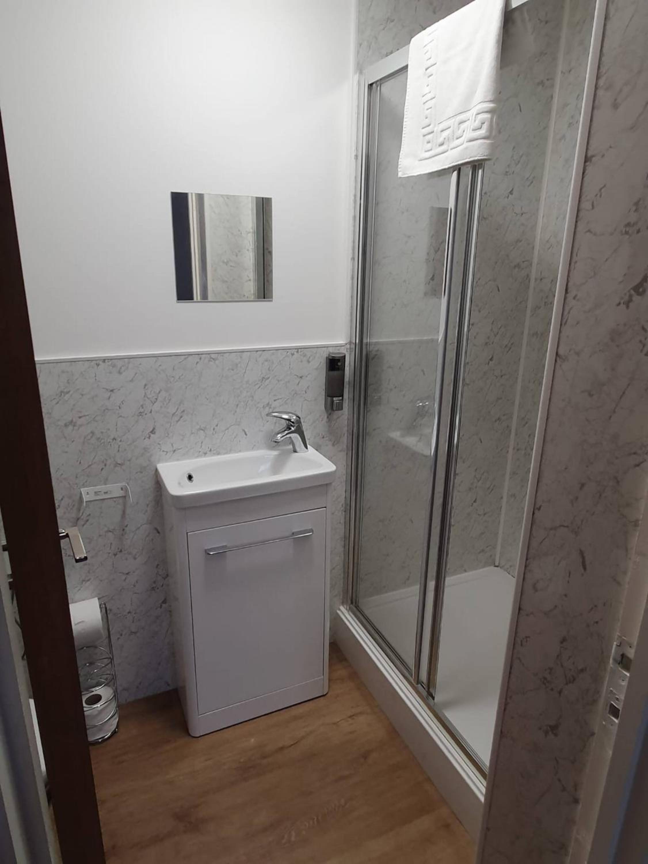 SAV Apartments Regent Leicester view 5
