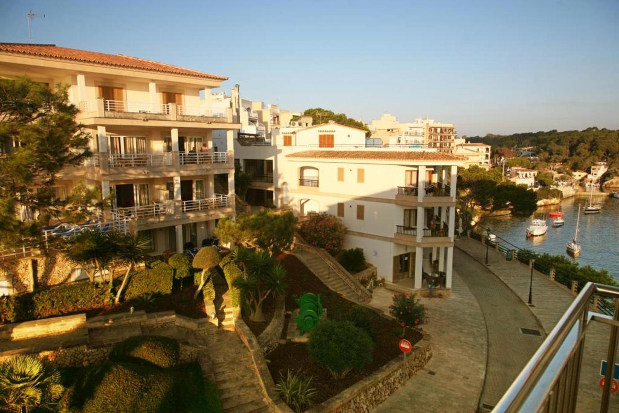 Aptos Cala Figuera