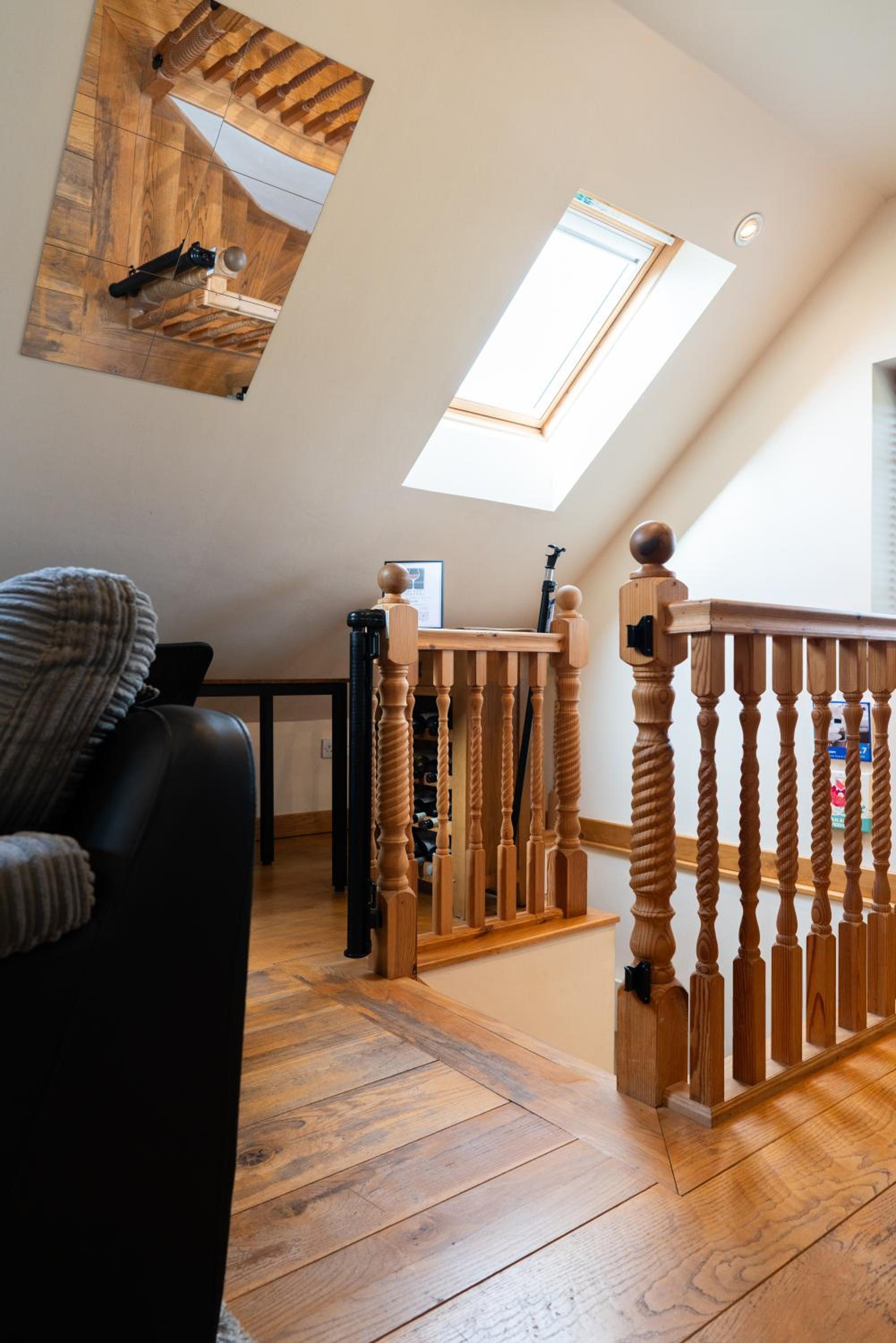 Silverwood Stylish House - Pass the Keys