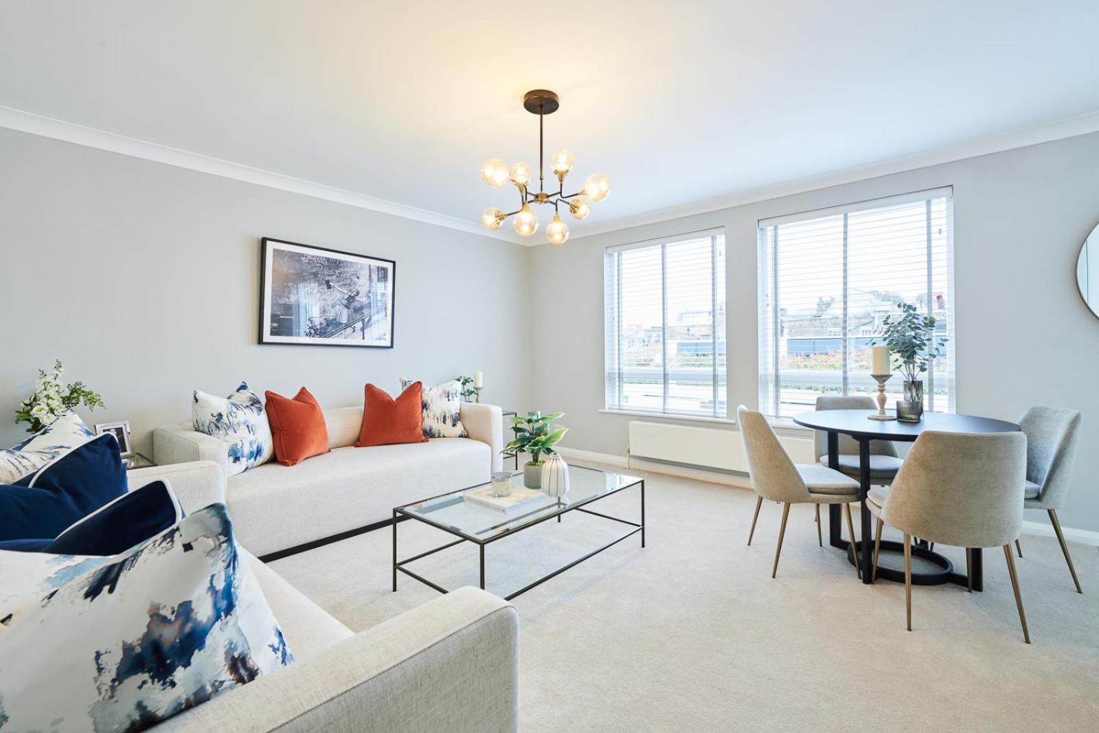Pond Place Apartments