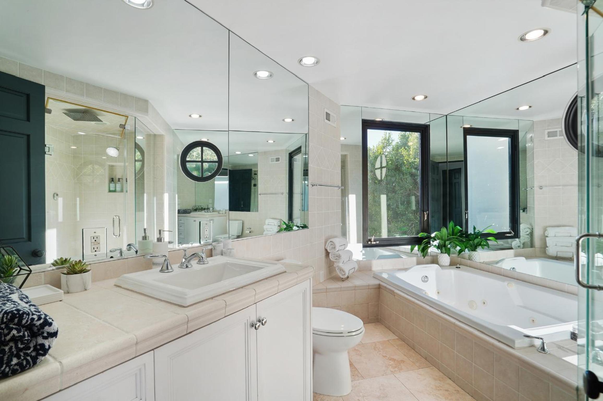 Hollywood Hills Chateau Marmont Villa
