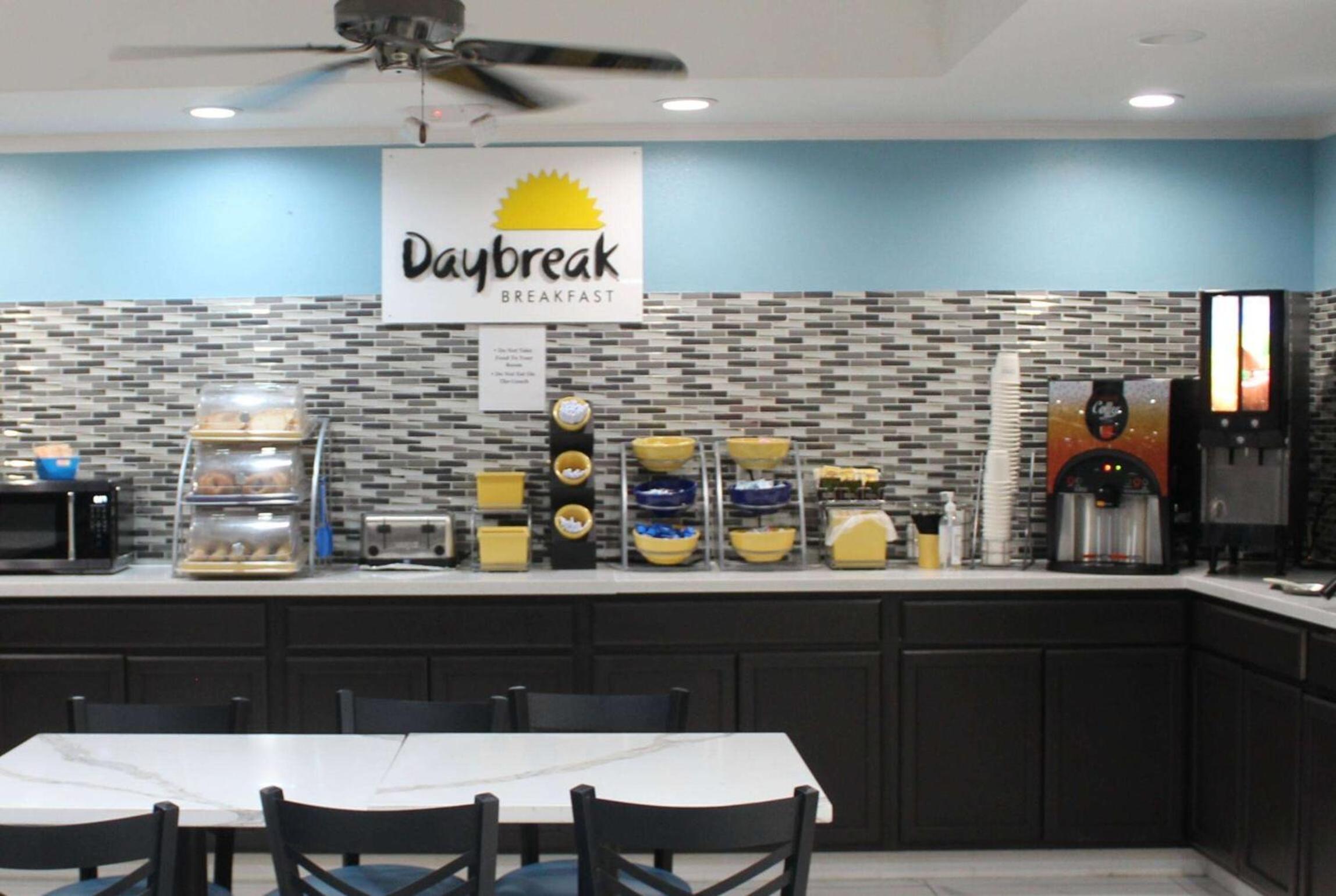 Marianna Vacations - Days Inn by Wyndham Marianna - Property Image 48