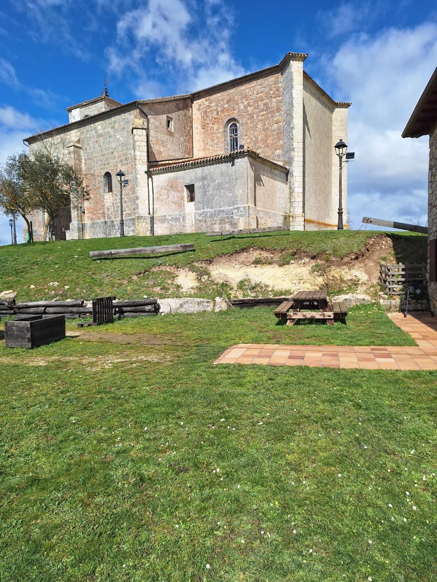 Photo 28