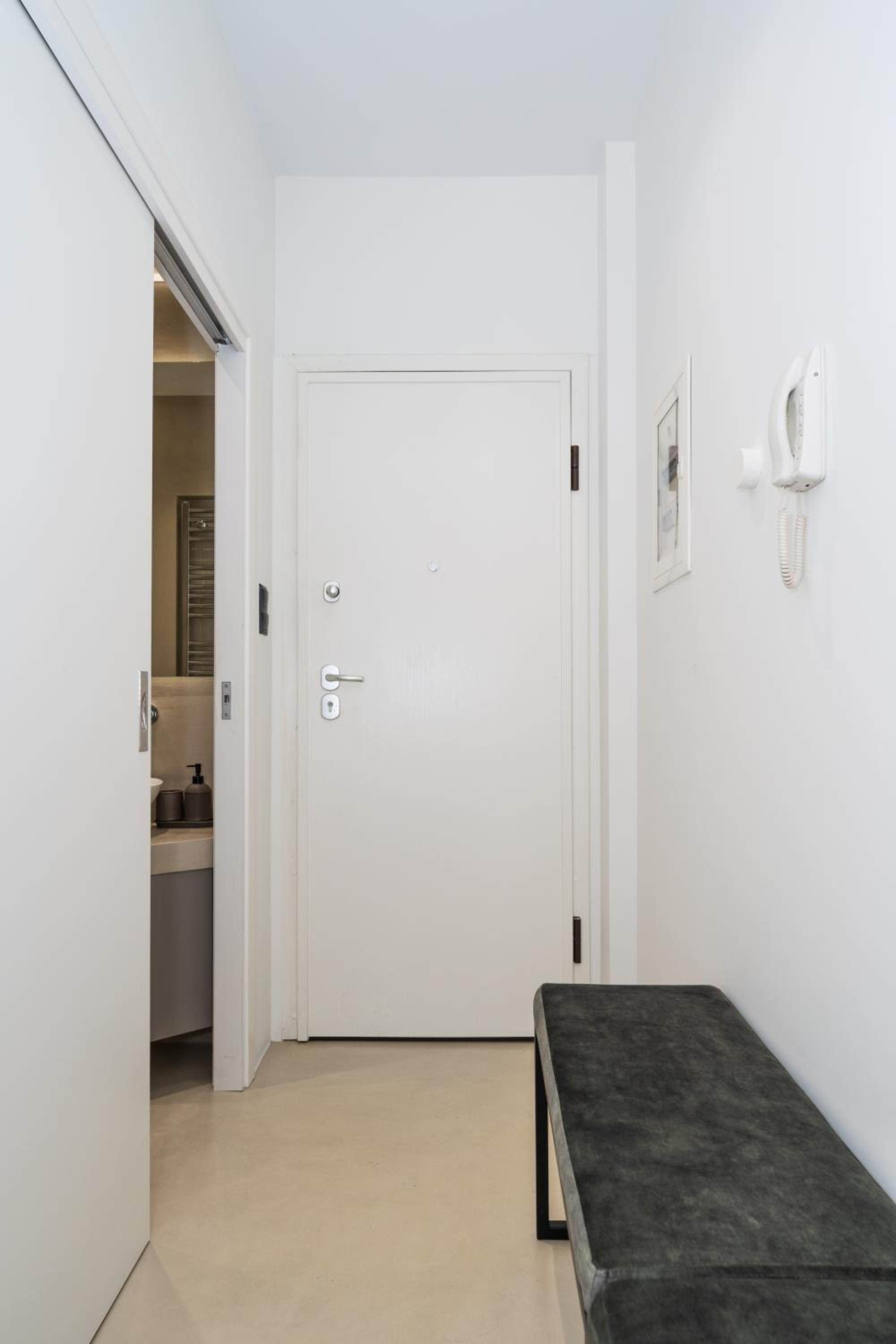 Minimal Studio with Balcony in Central Athens