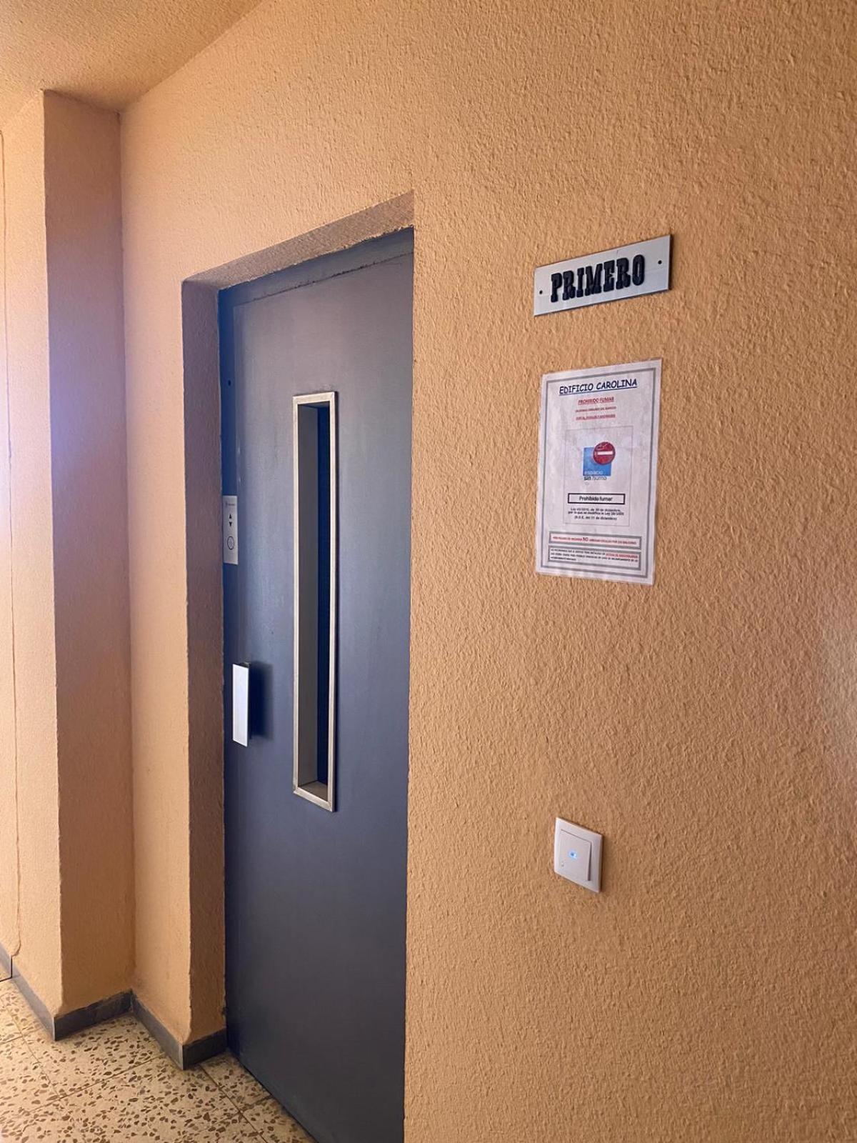 Apartamento Joan Miró con terraza en Torremolinos