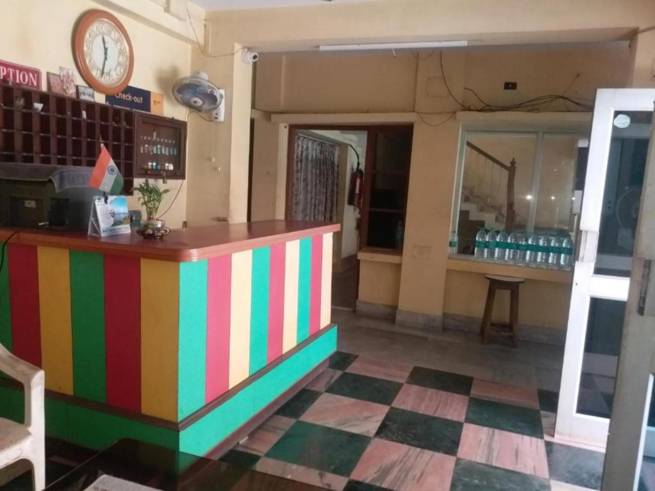 GOLDEN PALACE LODGE view 2