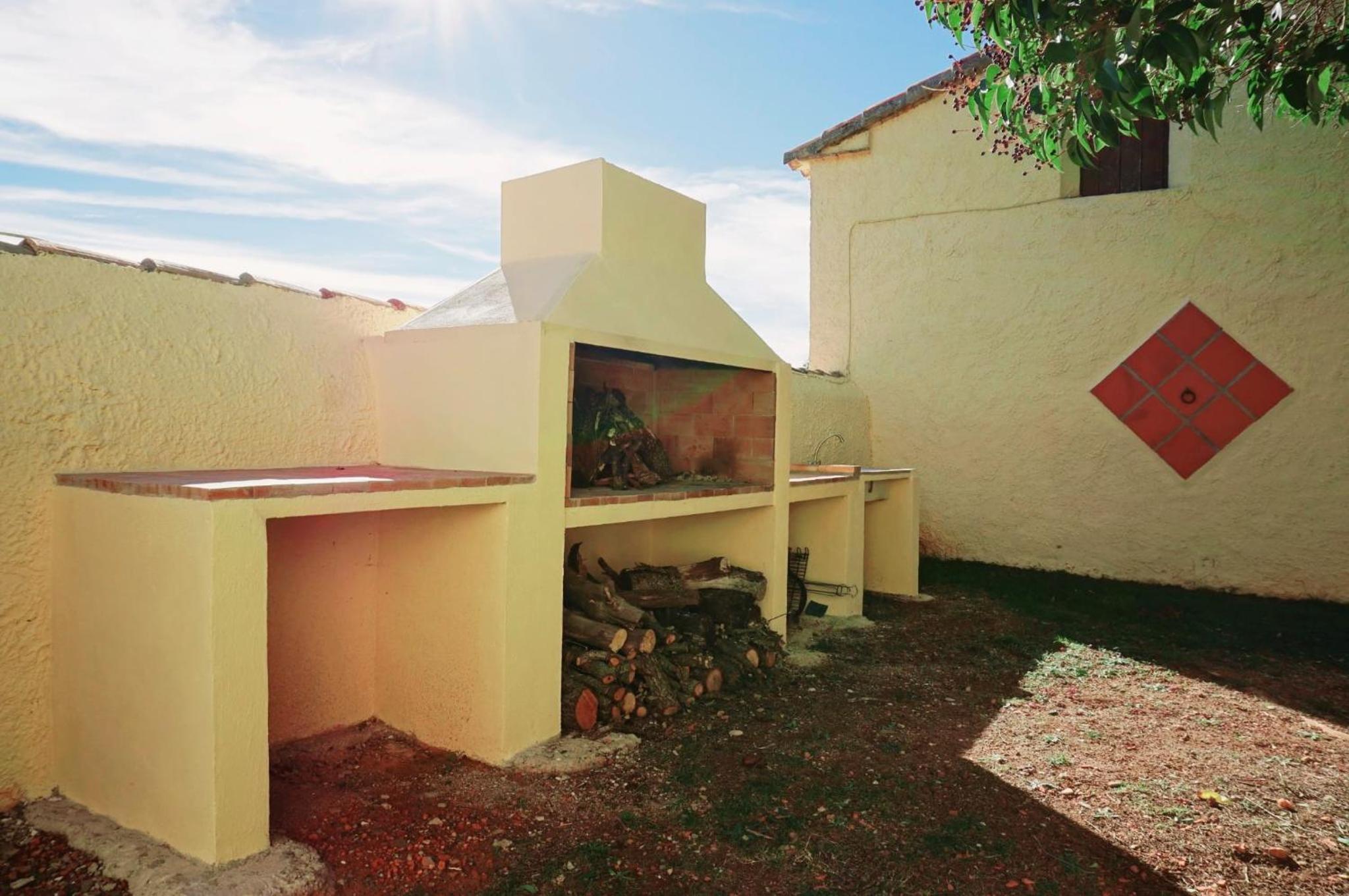 Masía Finca La Sazadilla con Piscina