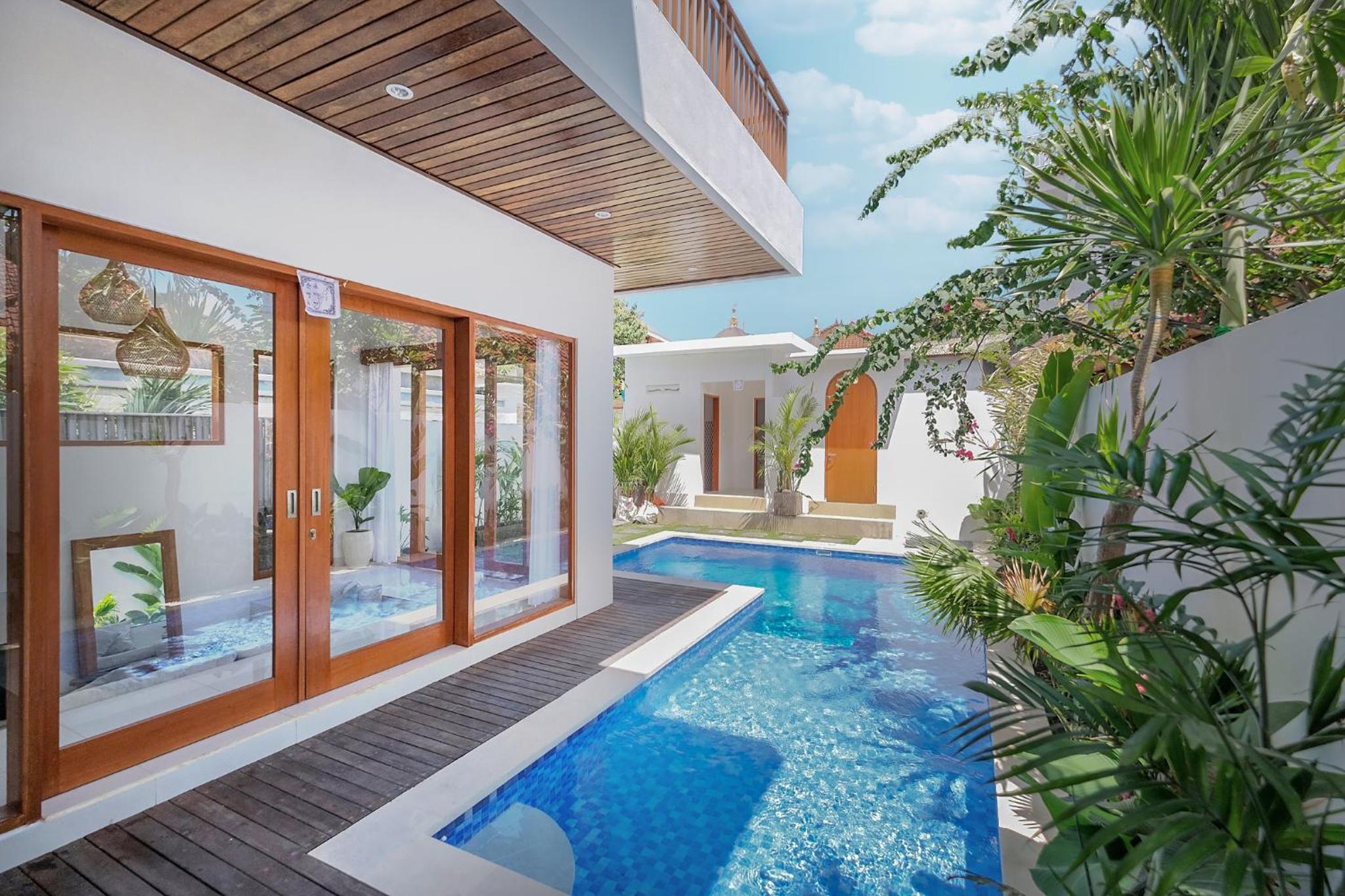 Canggu Central Escape - Quiet 3BR Villa with Pool 5 mins to Beach view 4