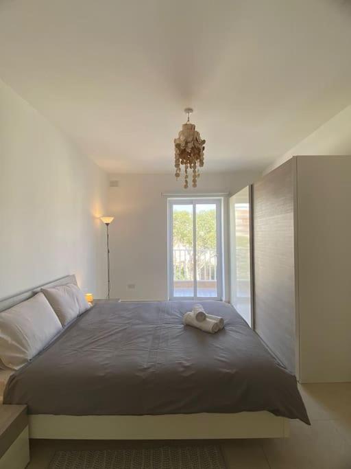 Central Sliema 3bdr. Apartment view 4