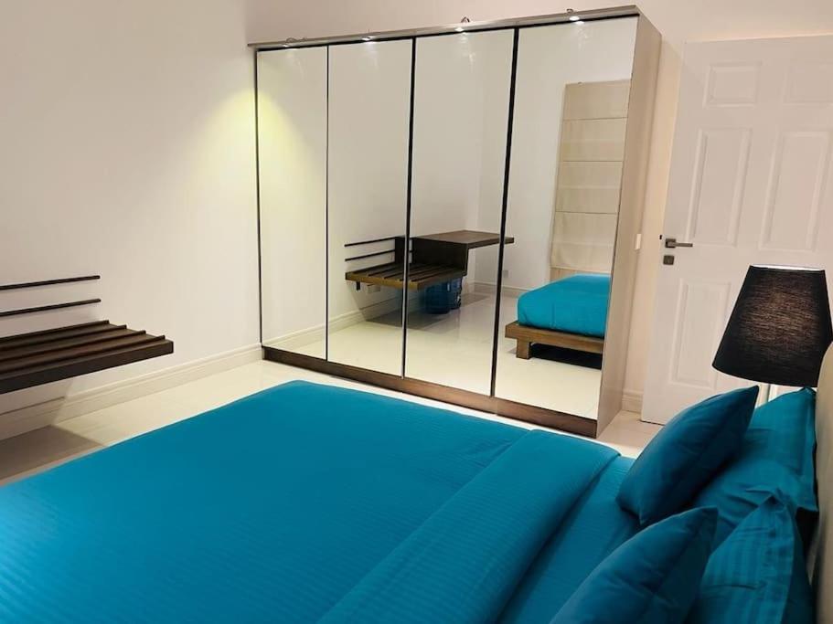 Ocean stays at Mount two Bedroom sea view apartment