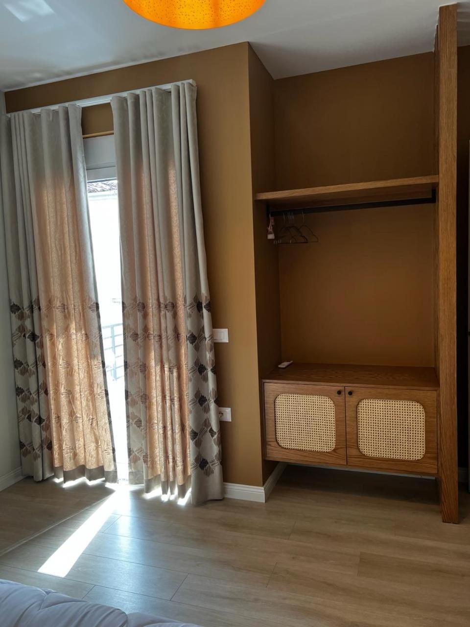 Behram Apartment