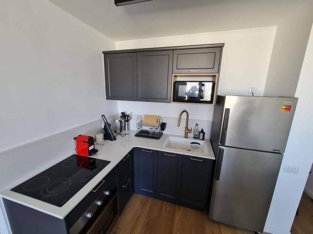 Sunshine Boutique Suites by The Sea - By SEAELO view 5
