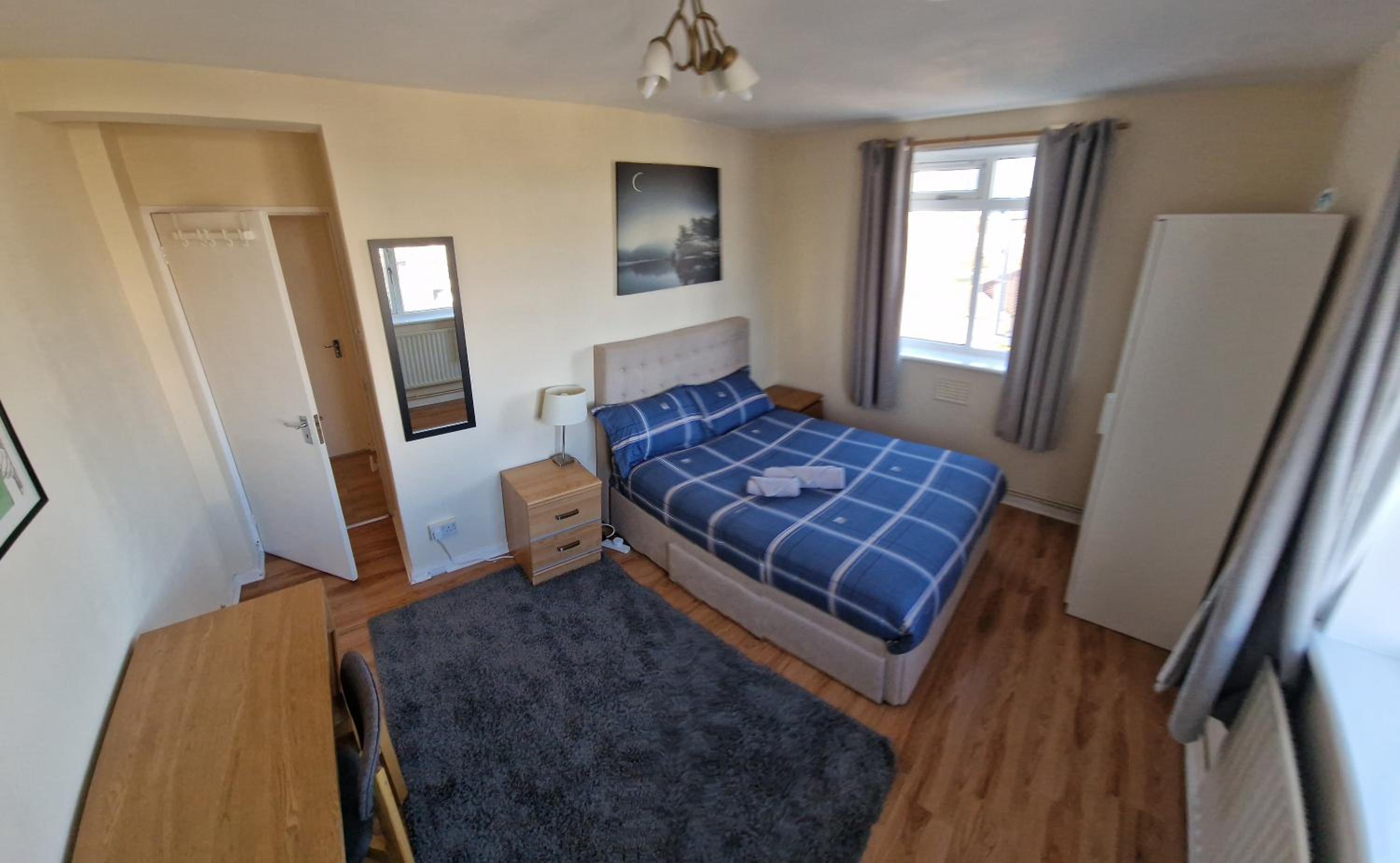 DOUBLE ROOM WITH EXCELLENT VIEWS - Central London view 4