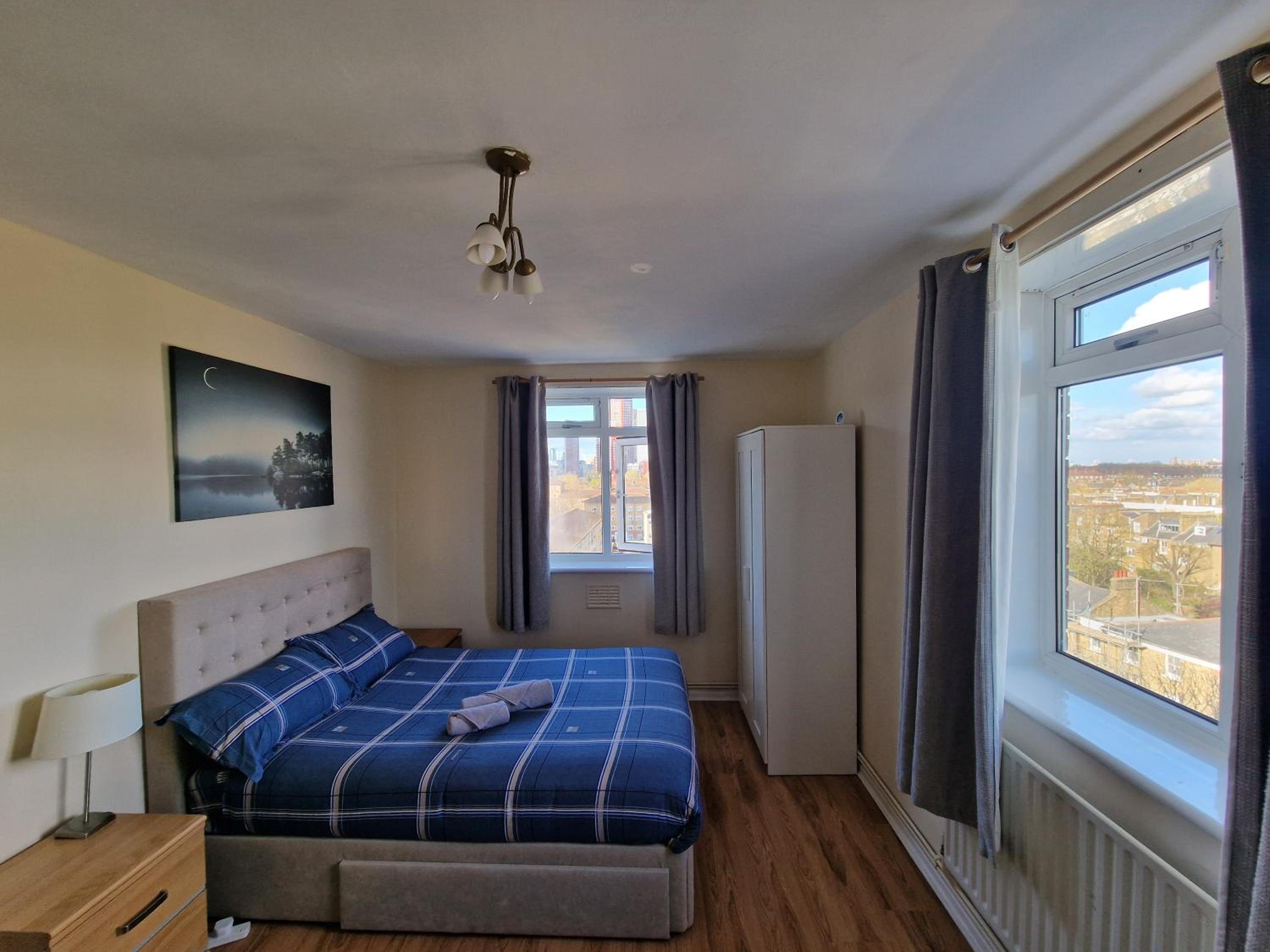 DOUBLE ROOM WITH EXCELLENT VIEWS - Central London view 3