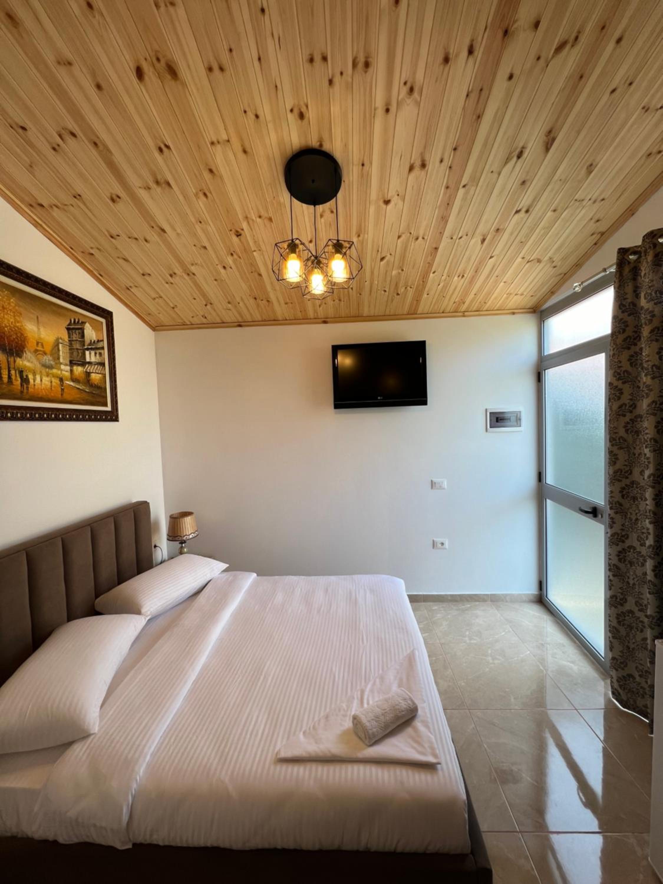 Lake Bliss Cabins
